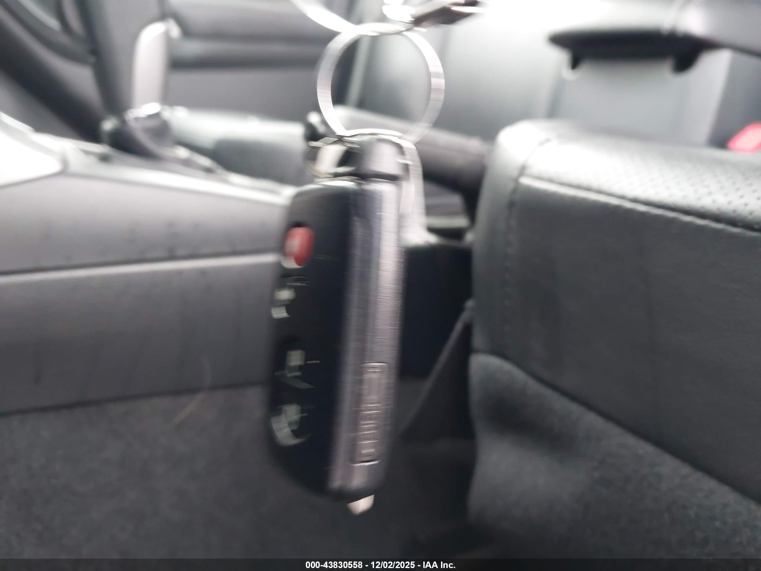 SUBARU FORESTER image 11