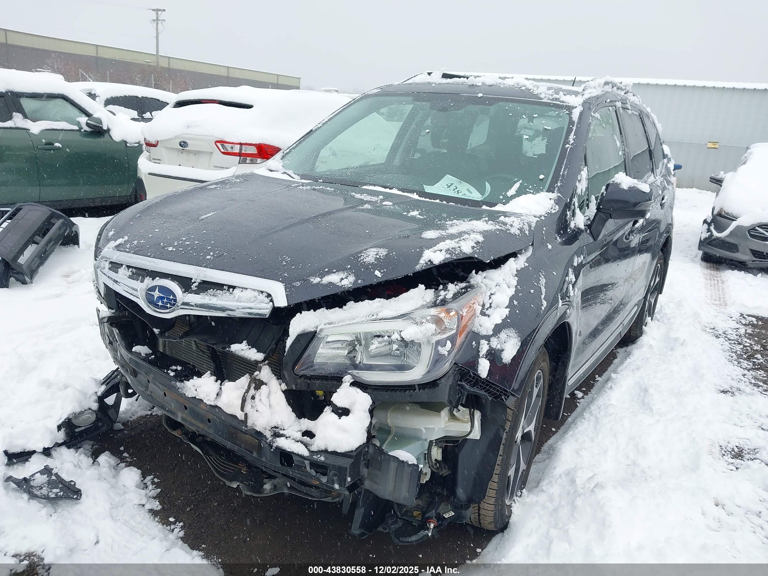 SUBARU FORESTER image 2