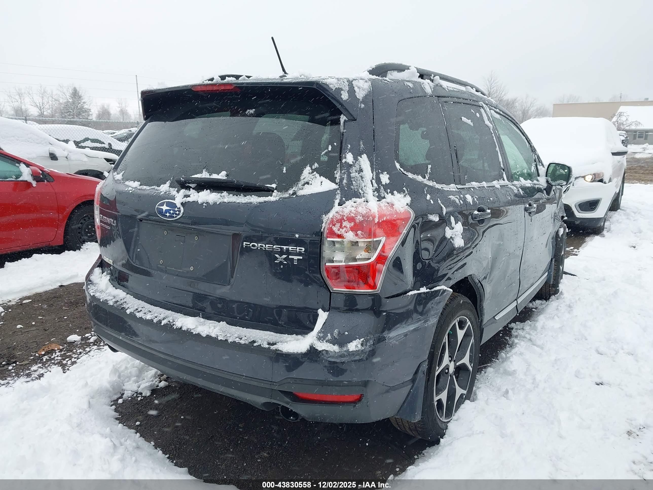 SUBARU FORESTER image 4