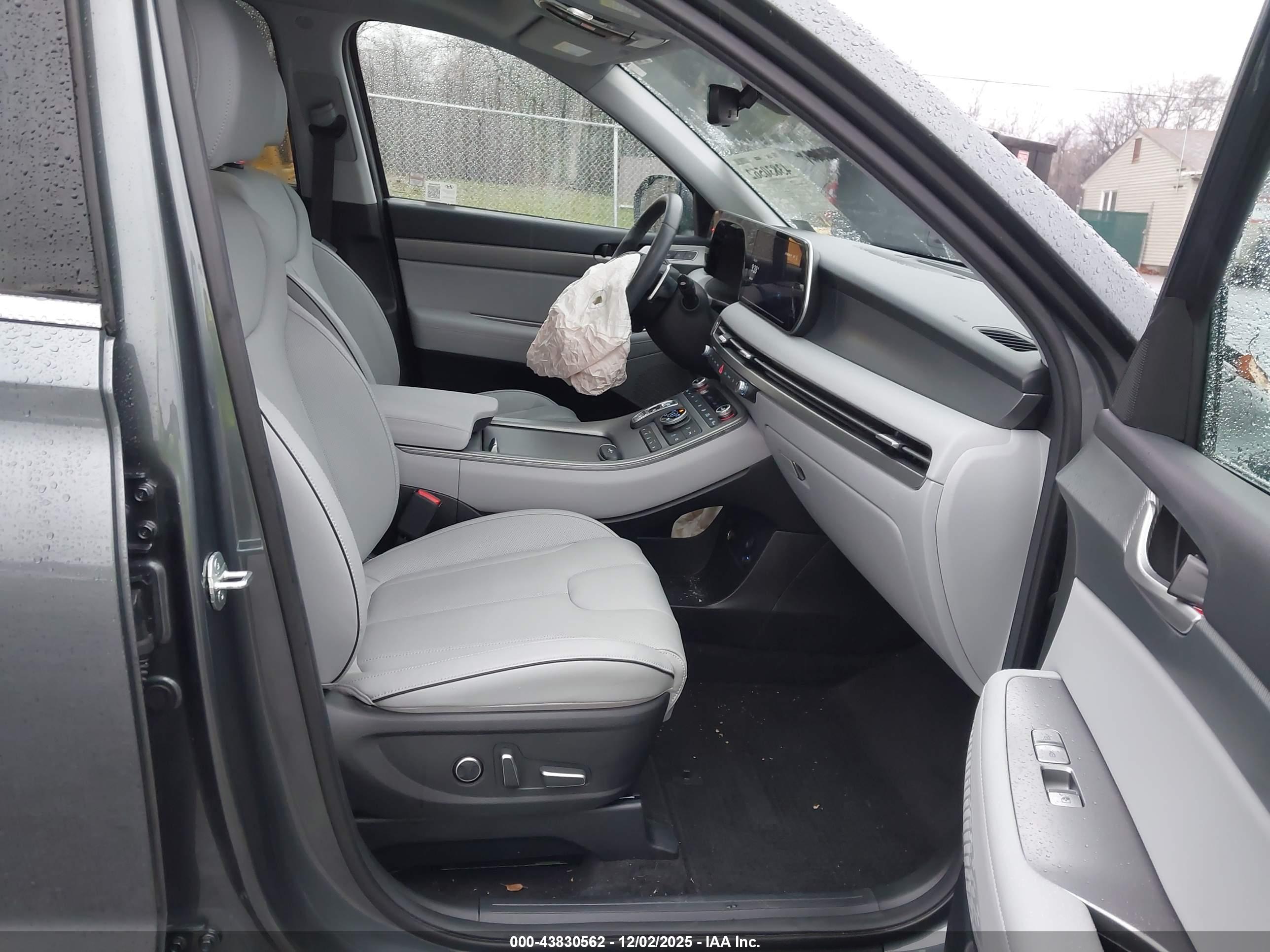 HYUNDAI PALISADE image 5