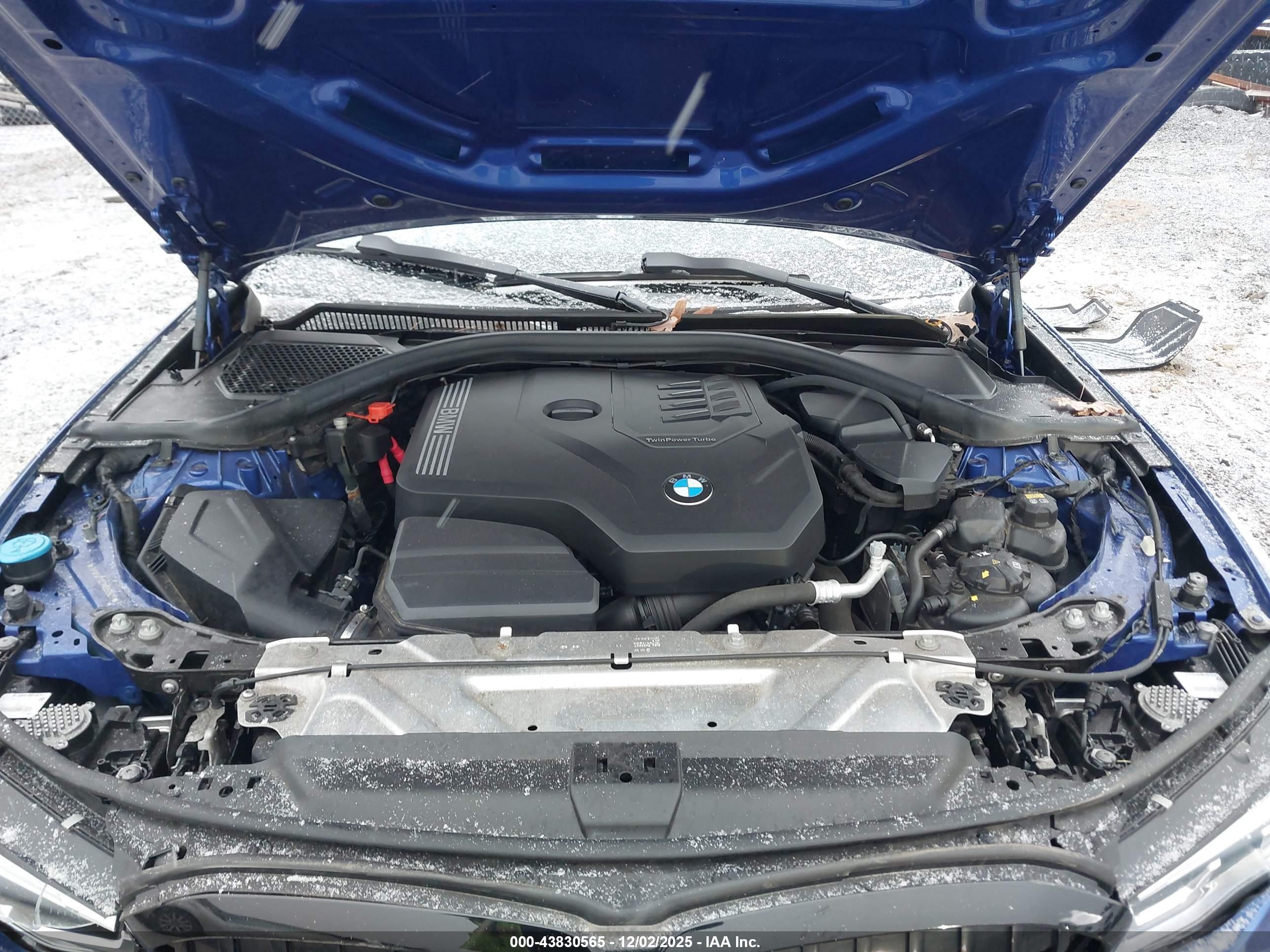 BMW 330I image 10