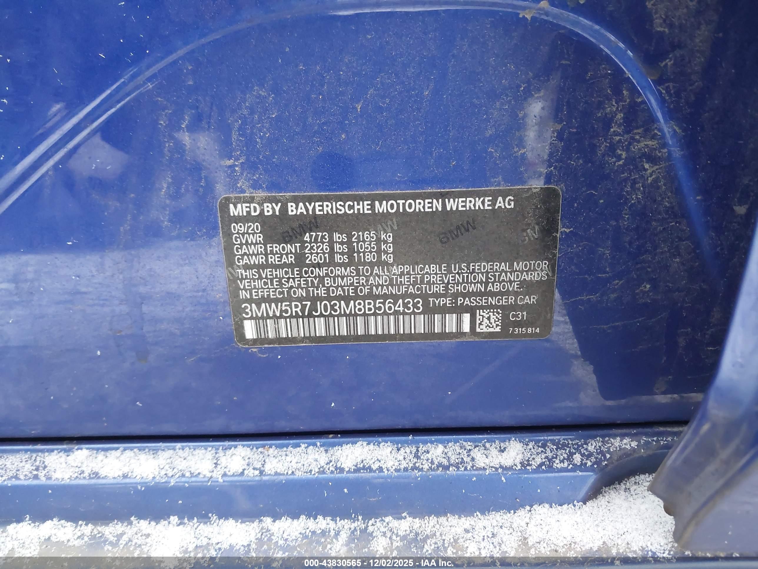 BMW 330I image 9