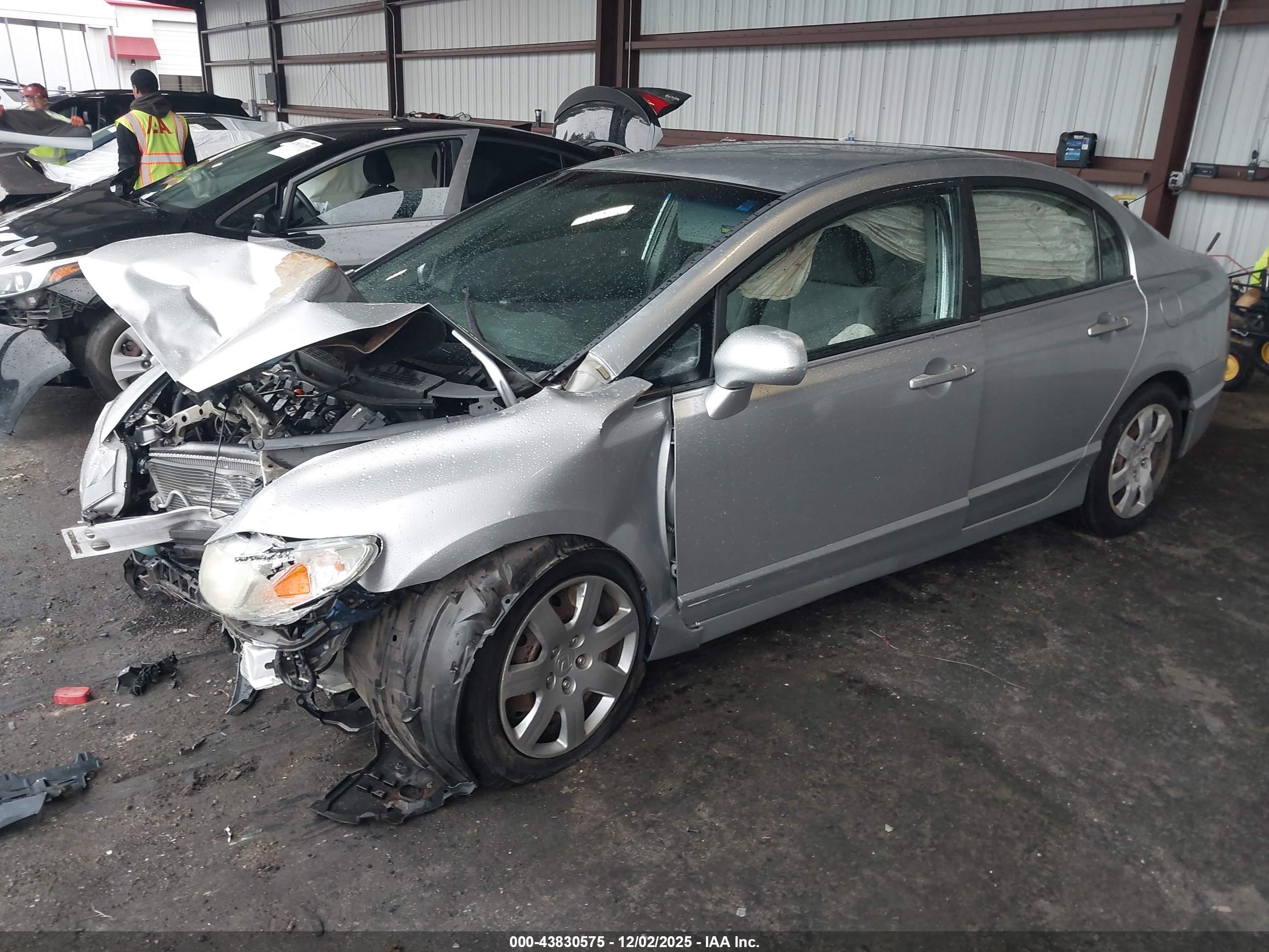 HONDA CIVIC image 2