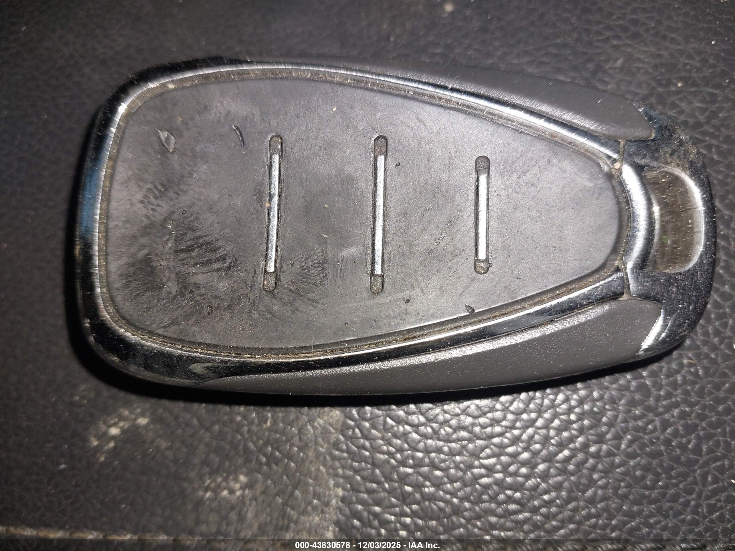 CHEVROLET EQUINOX image 11