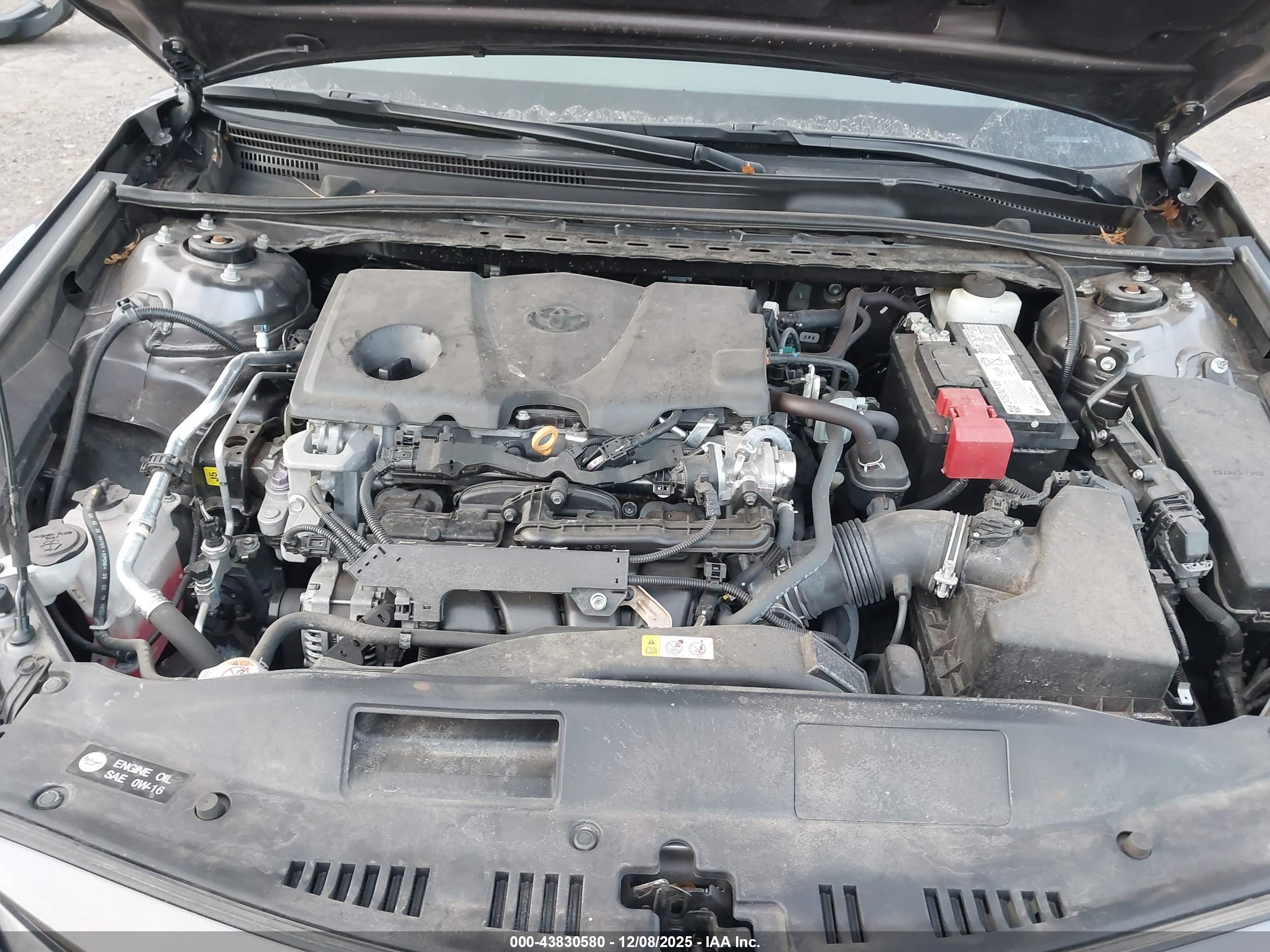 TOYOTA CAMRY image 10