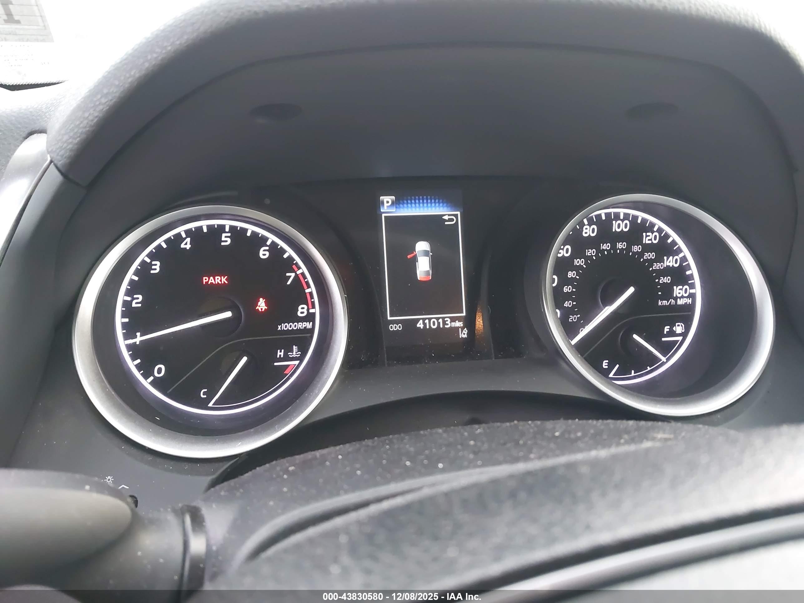 TOYOTA CAMRY image 7