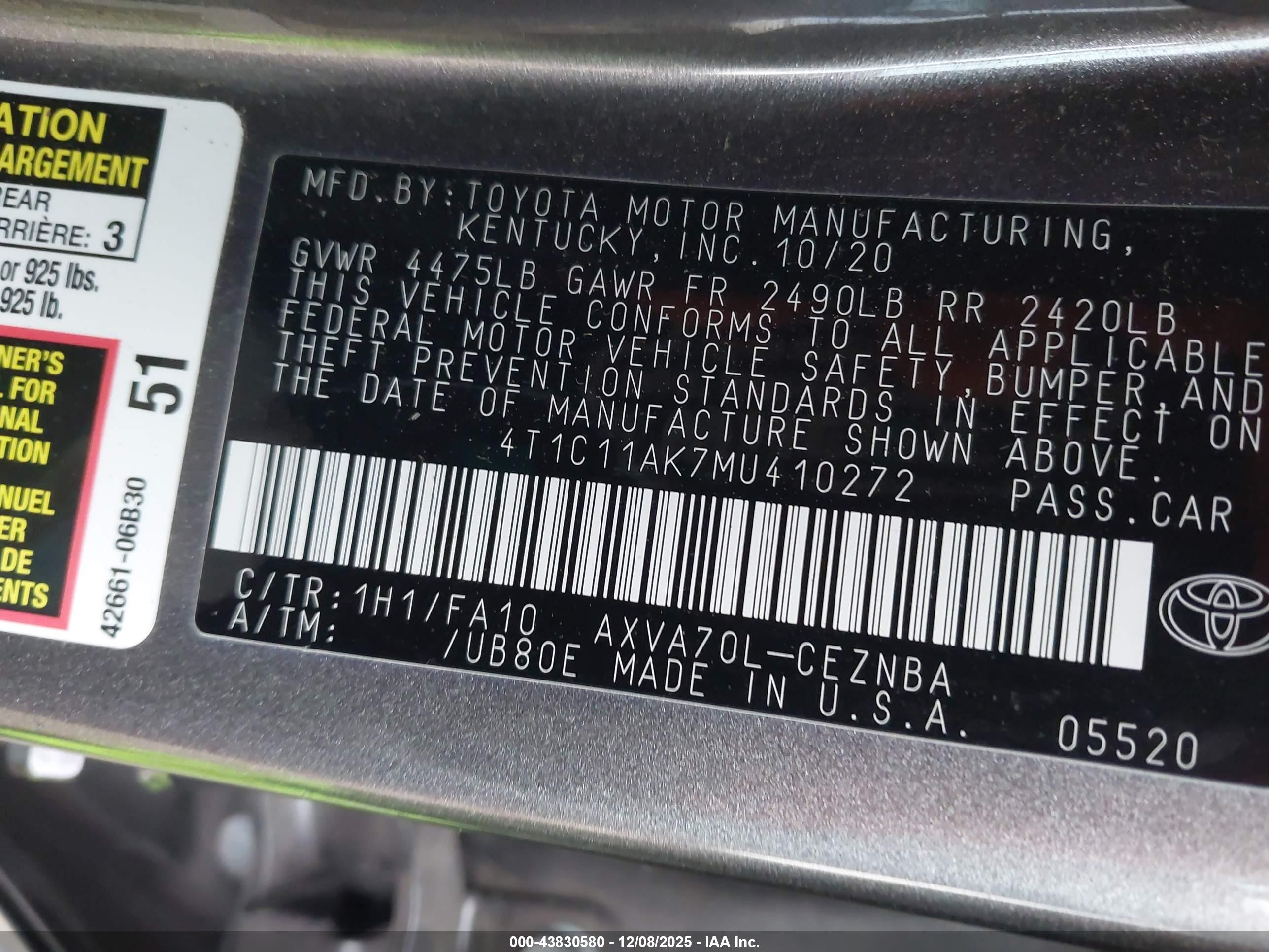 TOYOTA CAMRY image 9