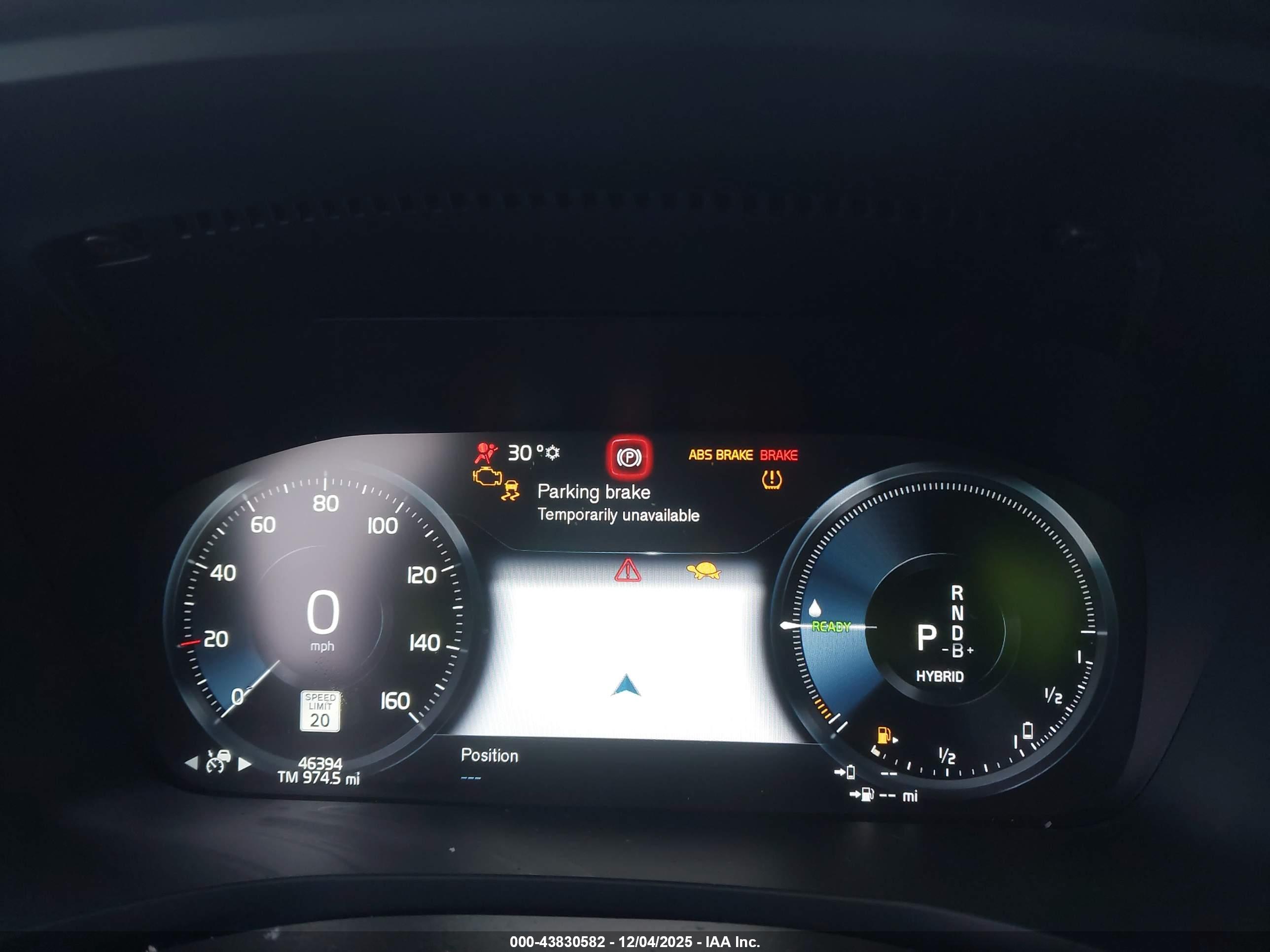 VOLVO S60 image 7
