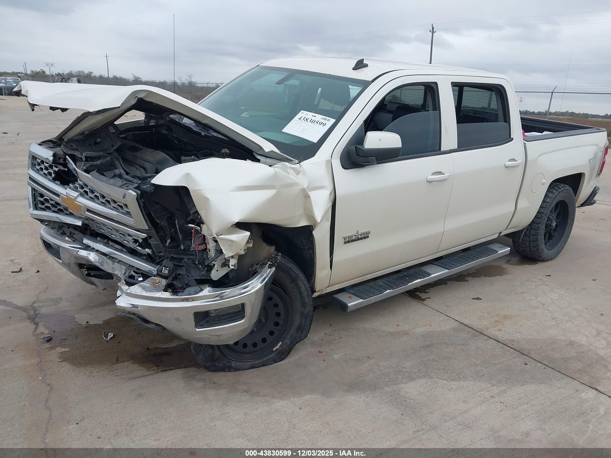 CHEVROLET SILVERADO image 2