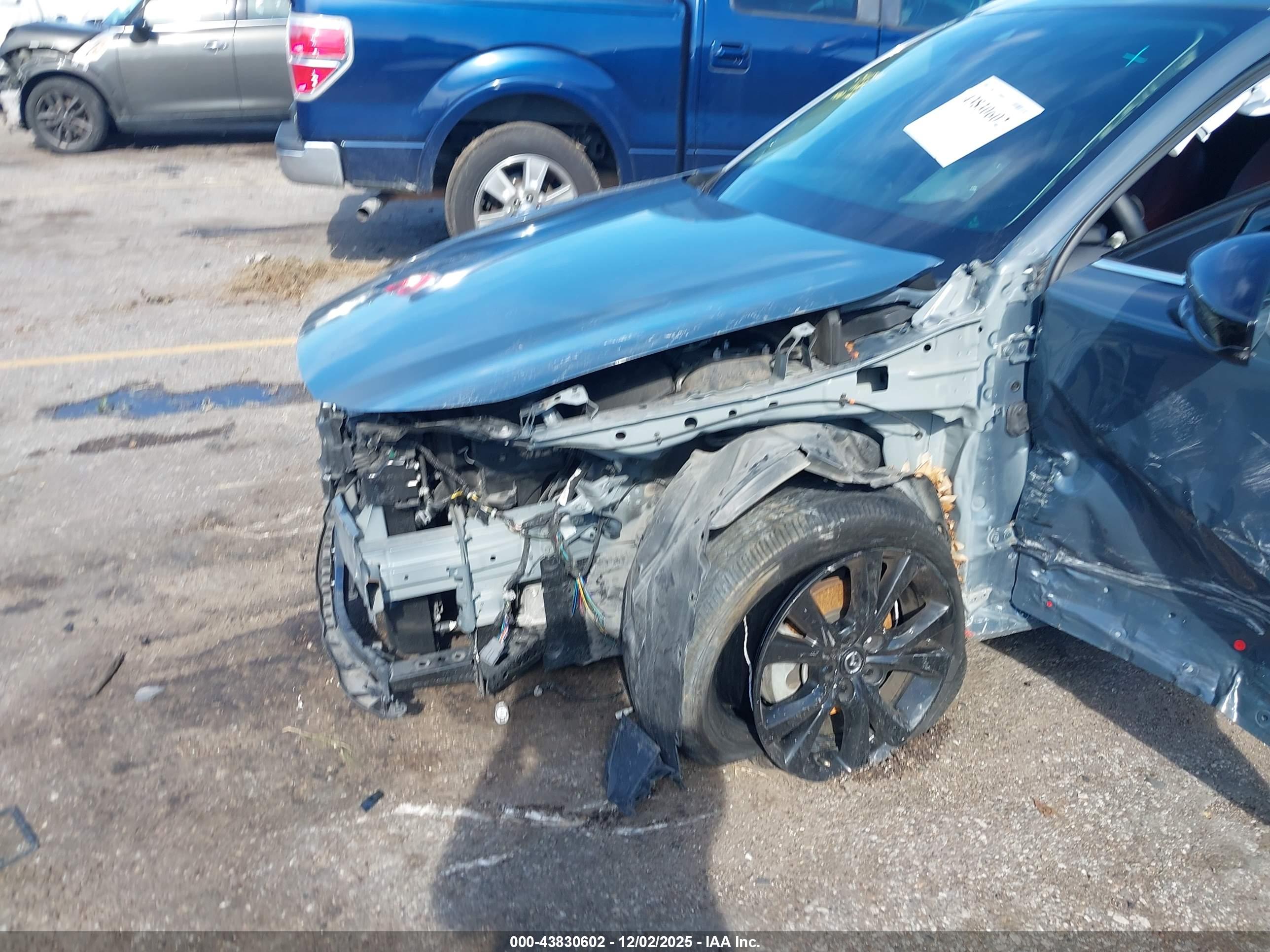MAZDA CX-30 image 6