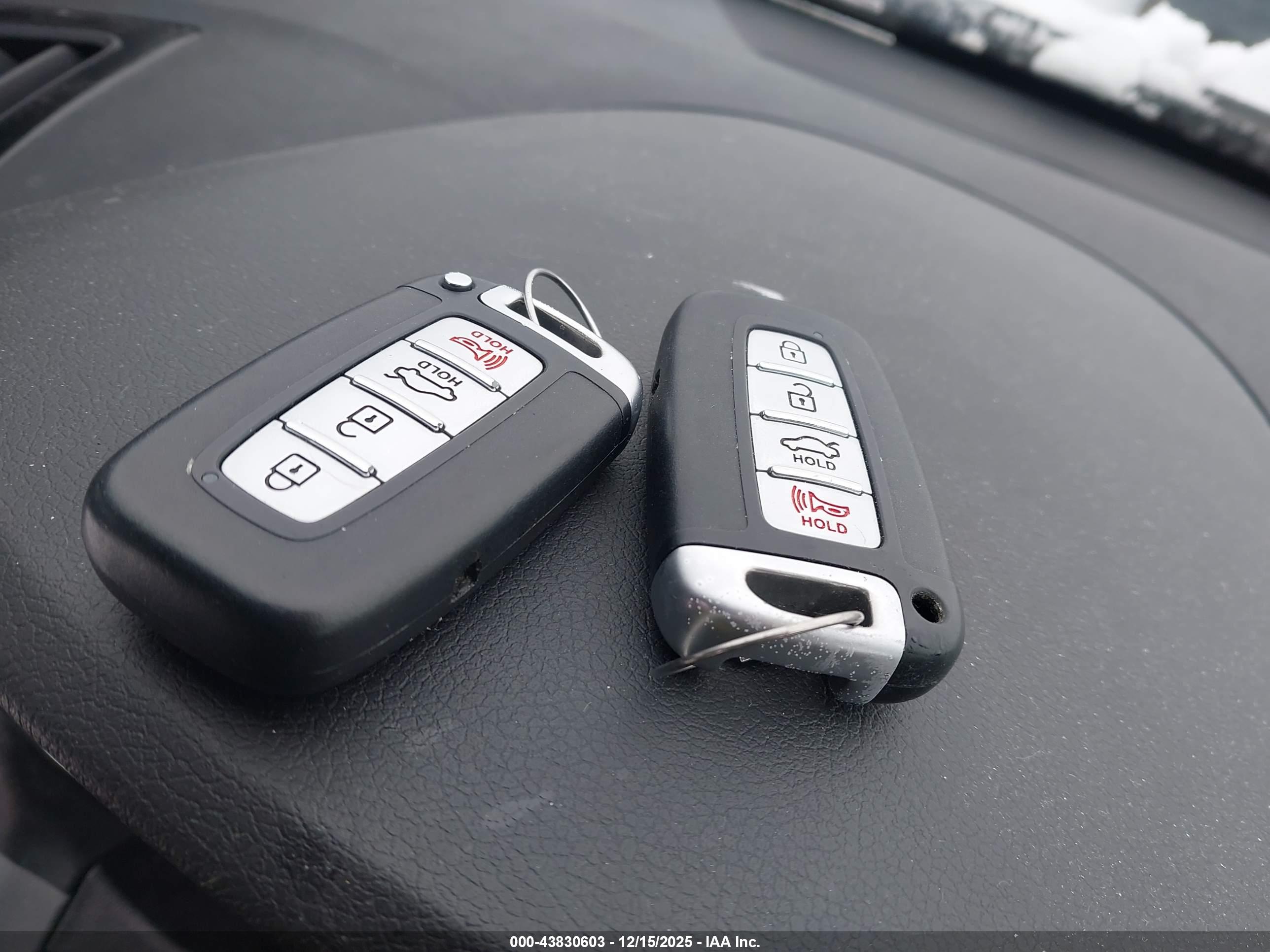 HYUNDAI SONATA image 11