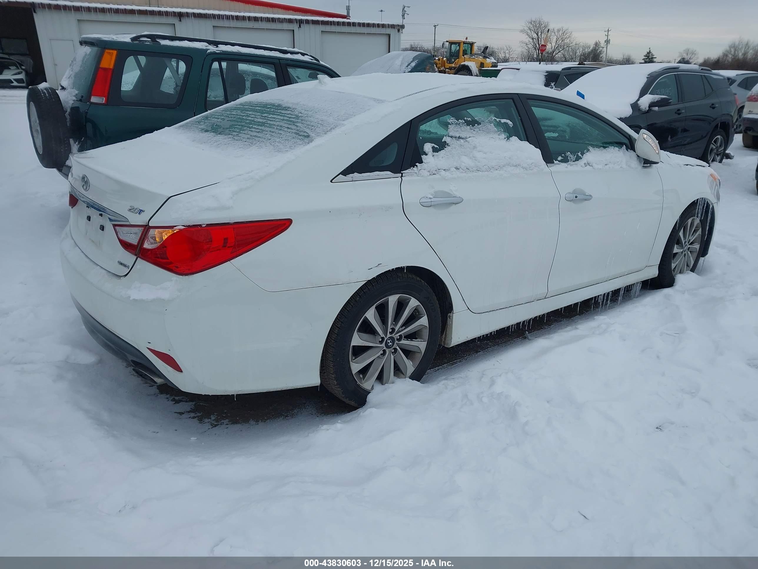 HYUNDAI SONATA image 4