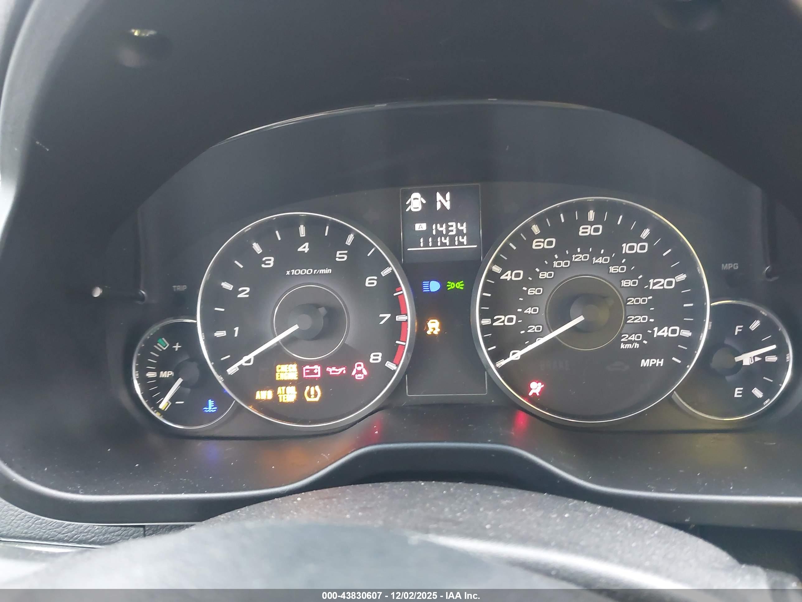 SUBARU OUTBACK image 7