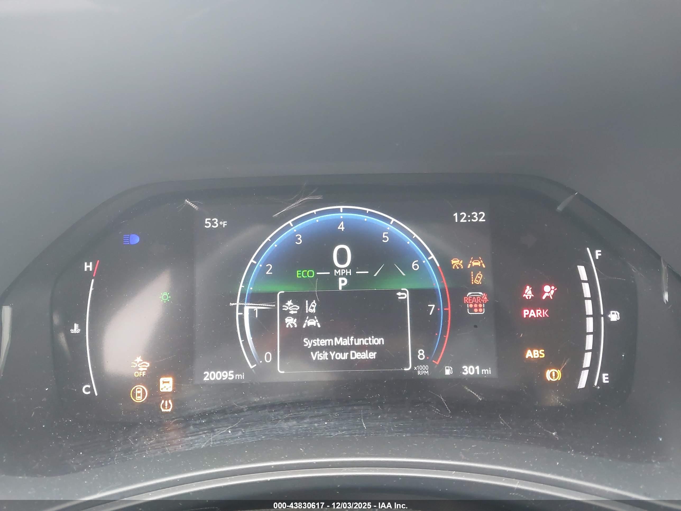TOYOTA GRAND image 7