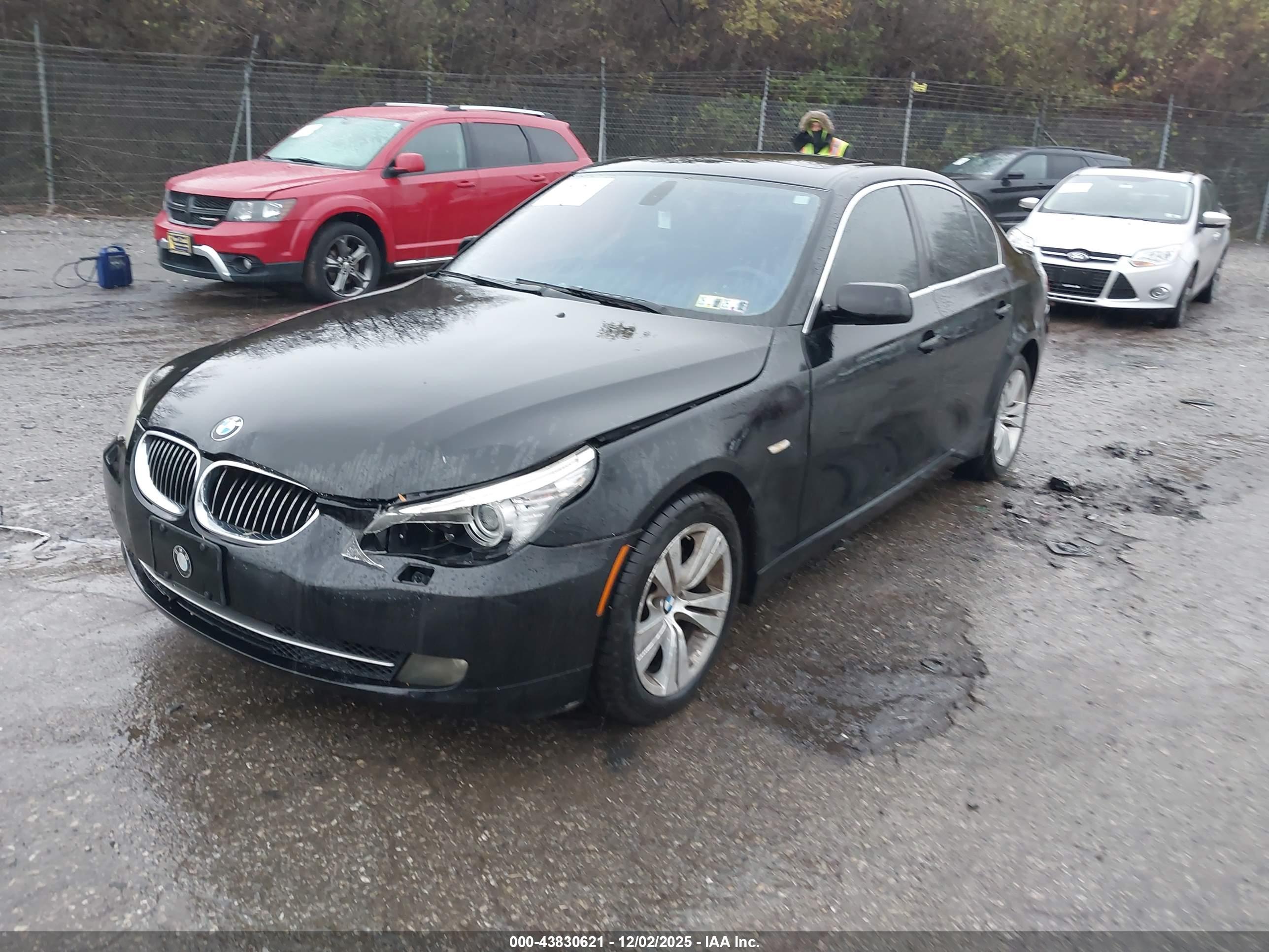 BMW 528I image 2