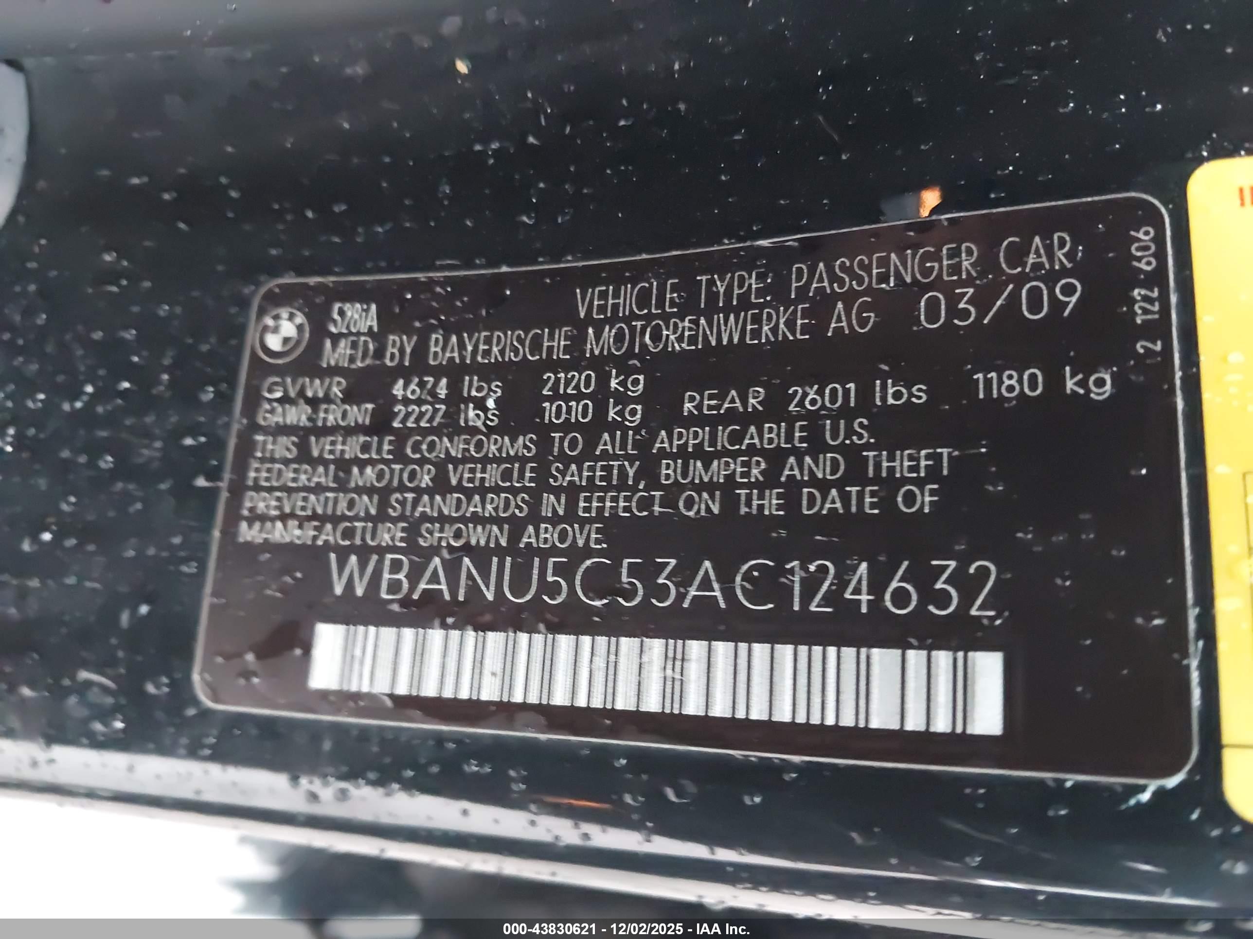 BMW 528I image 9