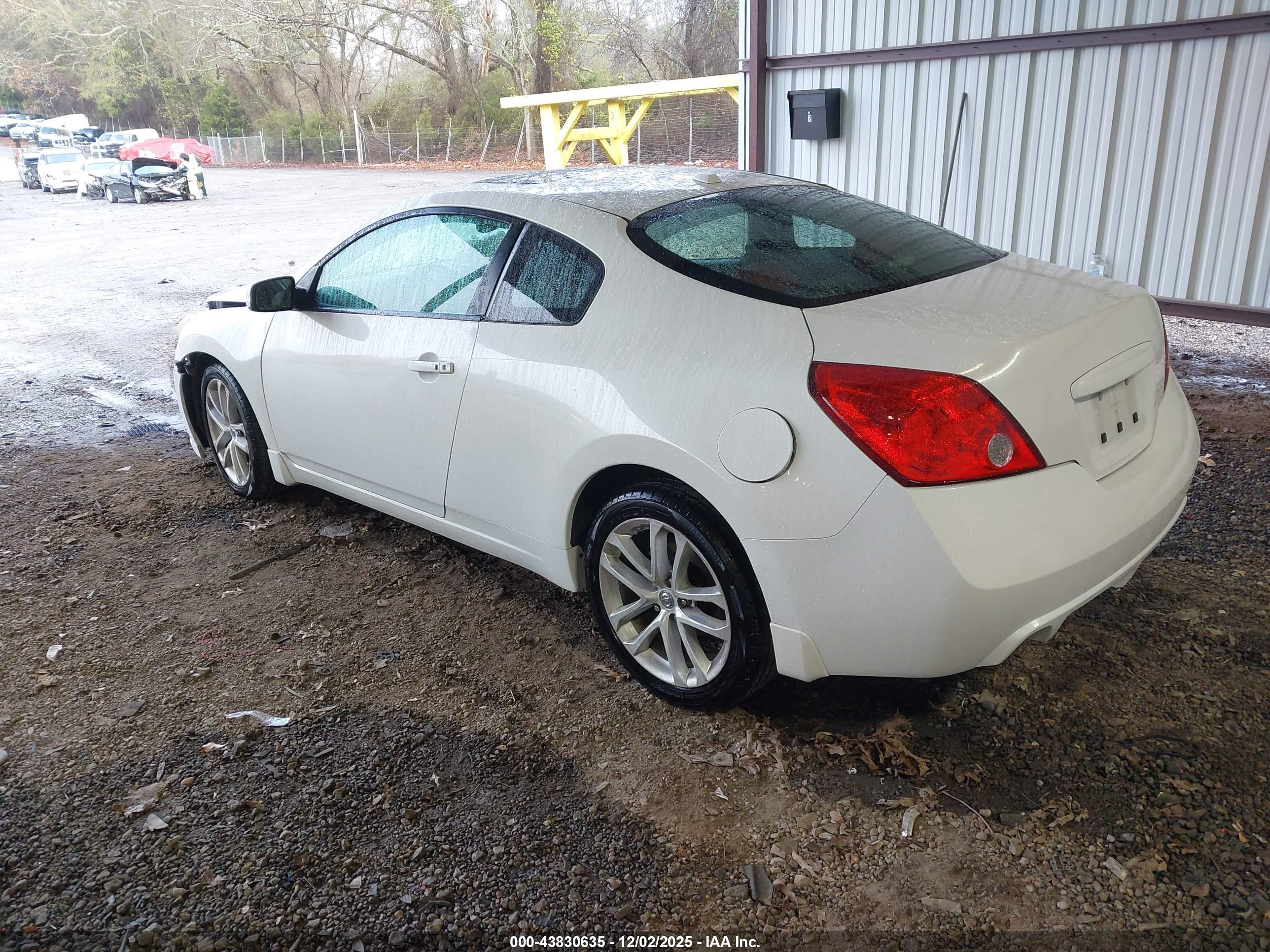 NISSAN ALTIMA image 3