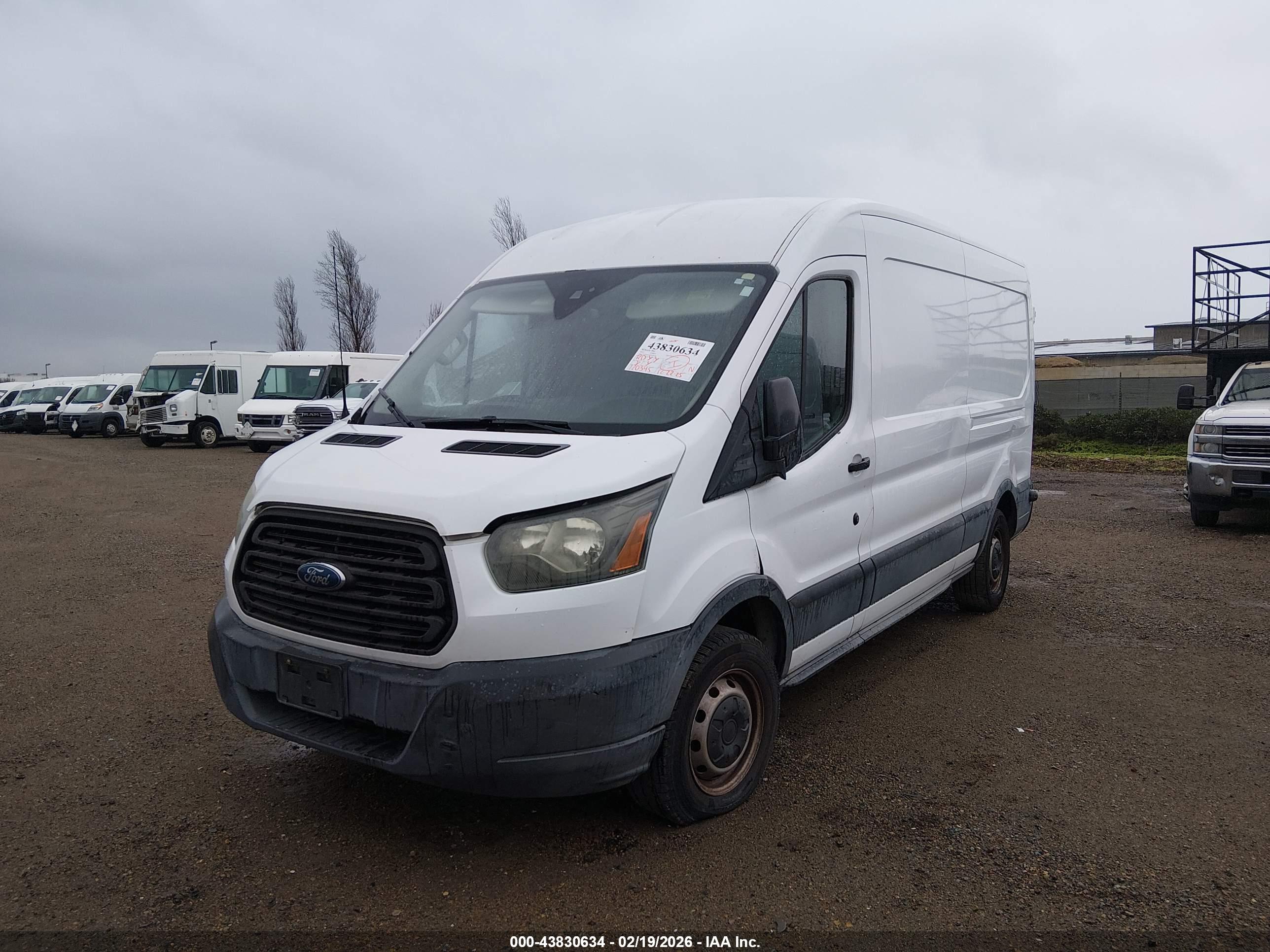 FORD TRANSIT-150 image 6