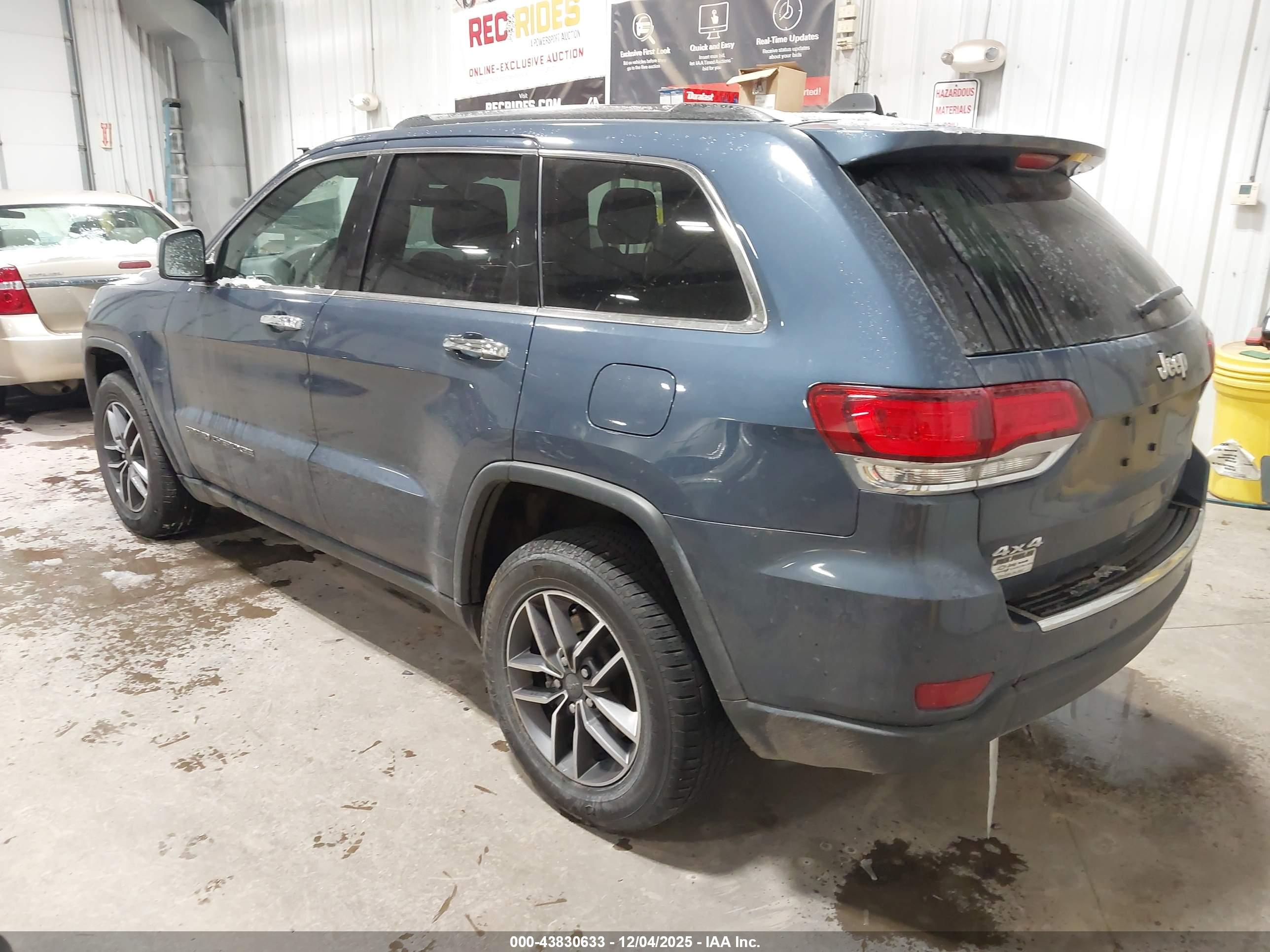 JEEP GRAND image 3