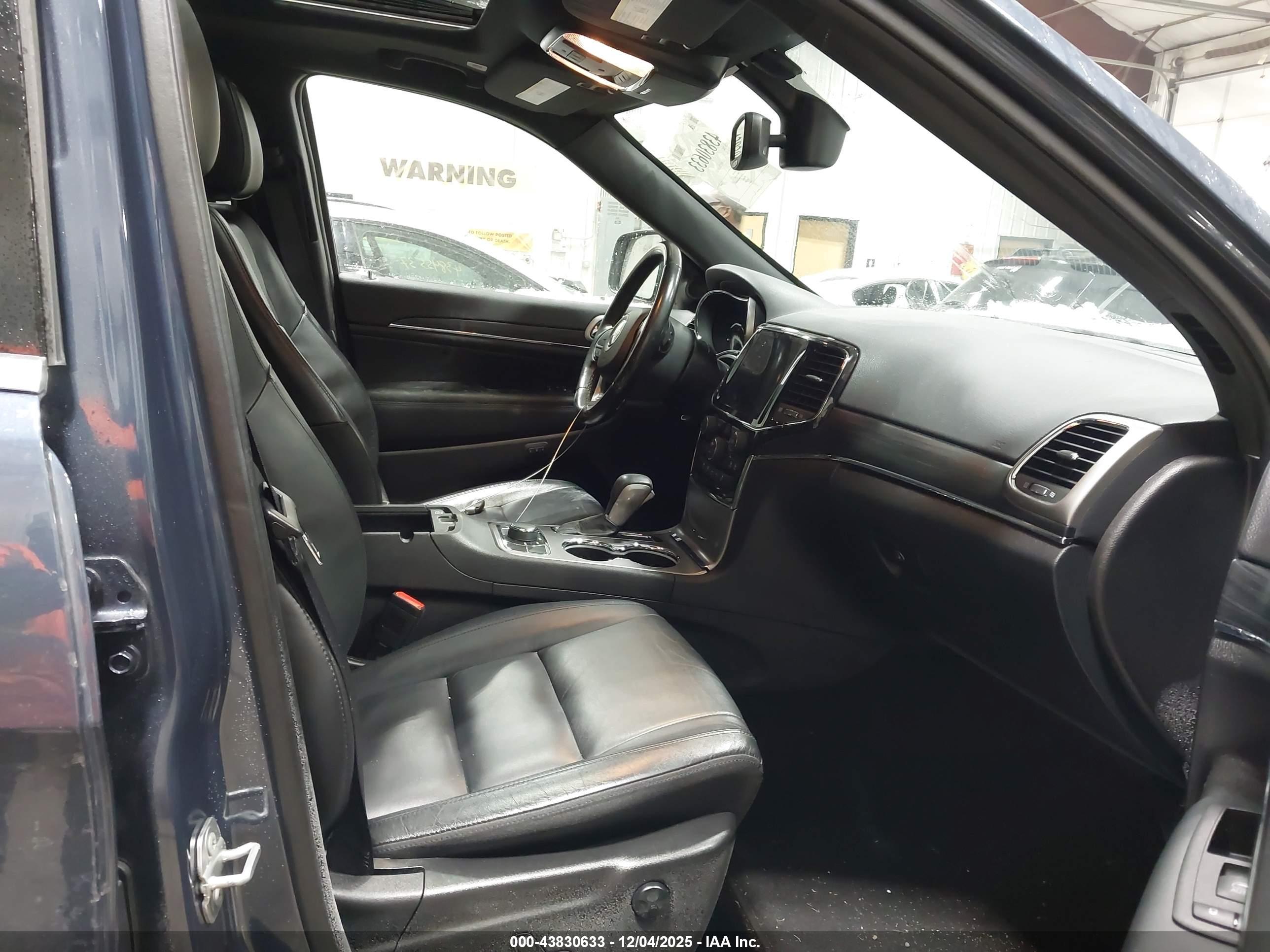 JEEP GRAND image 5