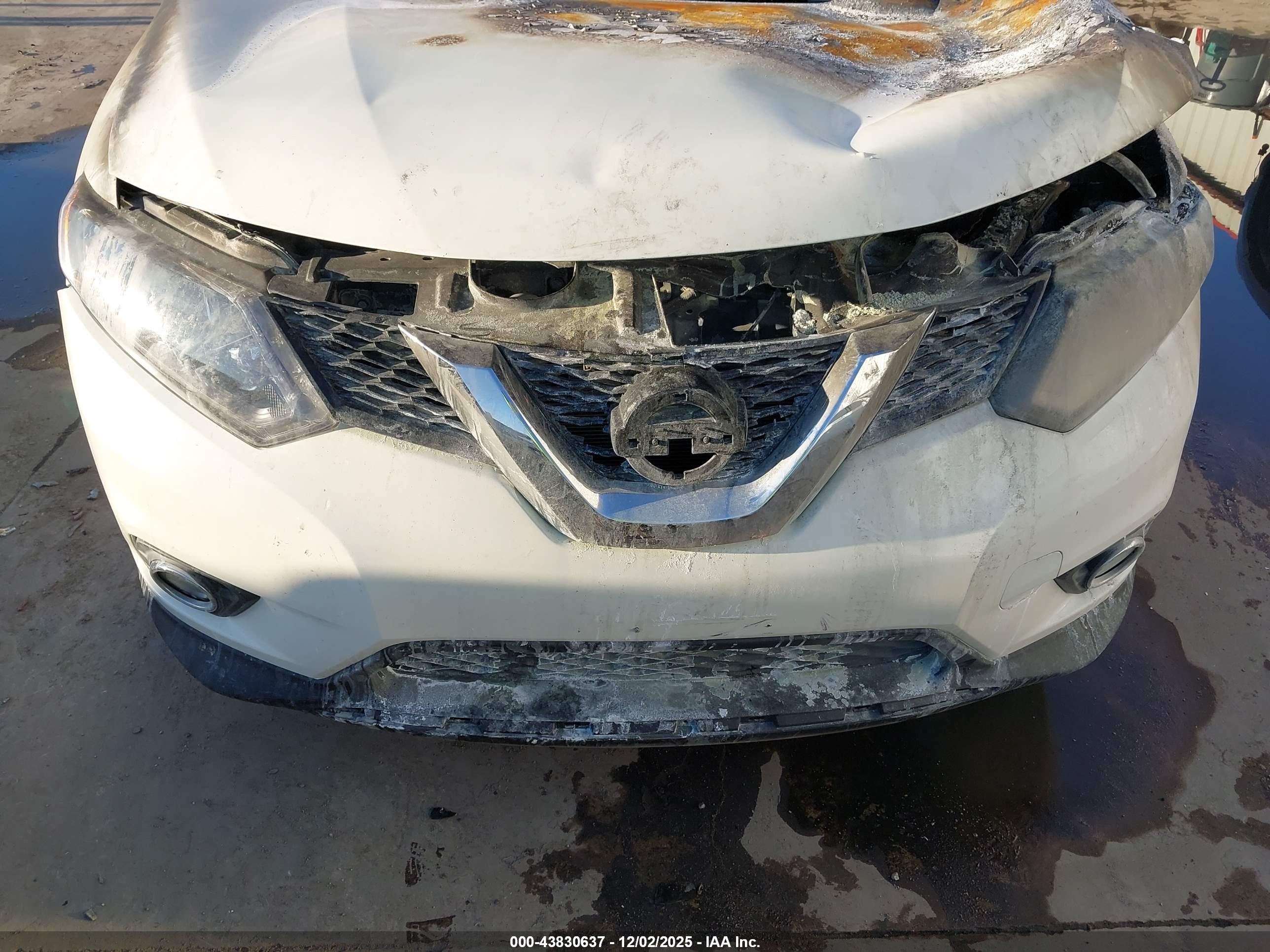 NISSAN ROGUE image 6