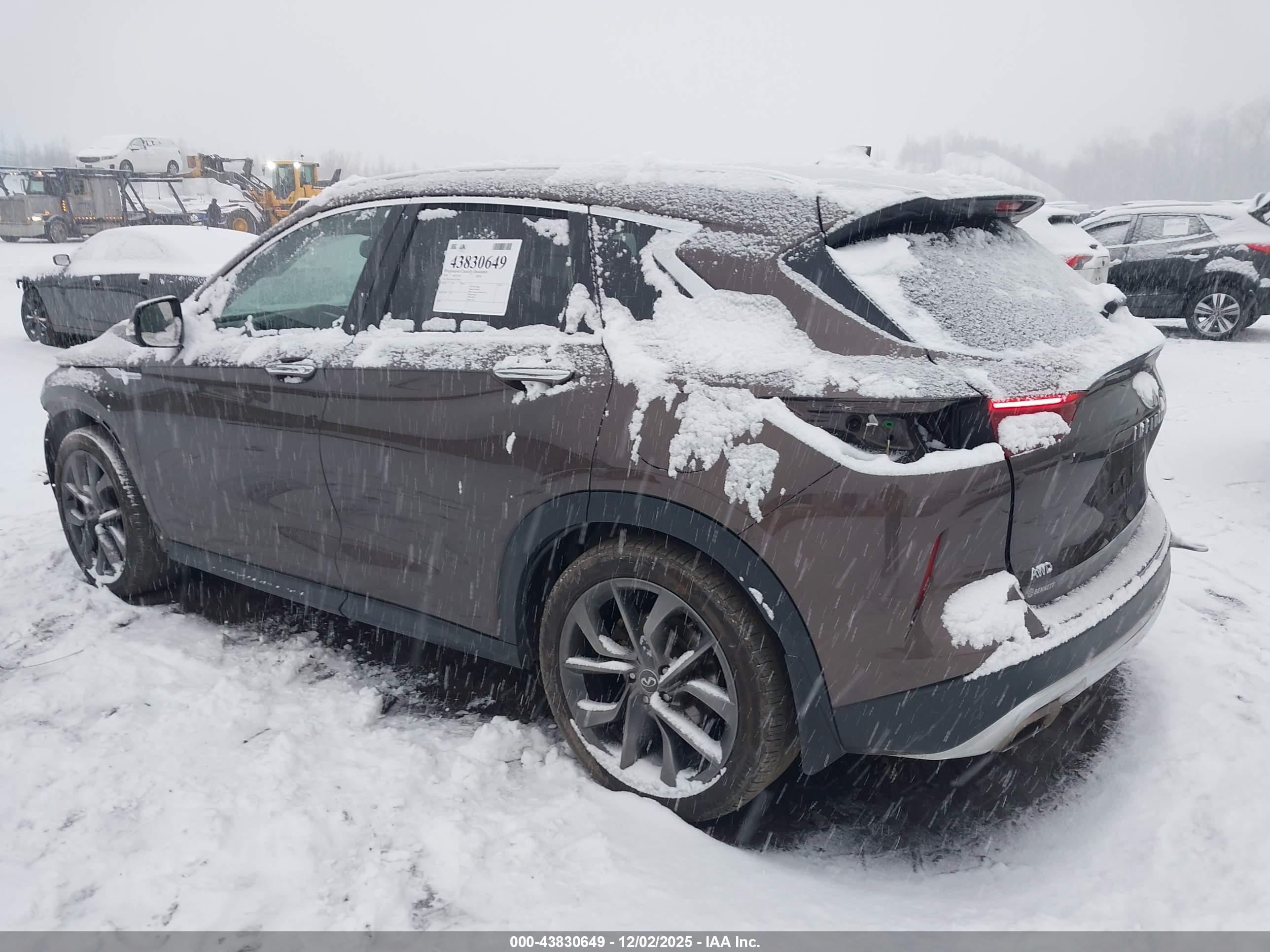 INFINITI QX50 image 3