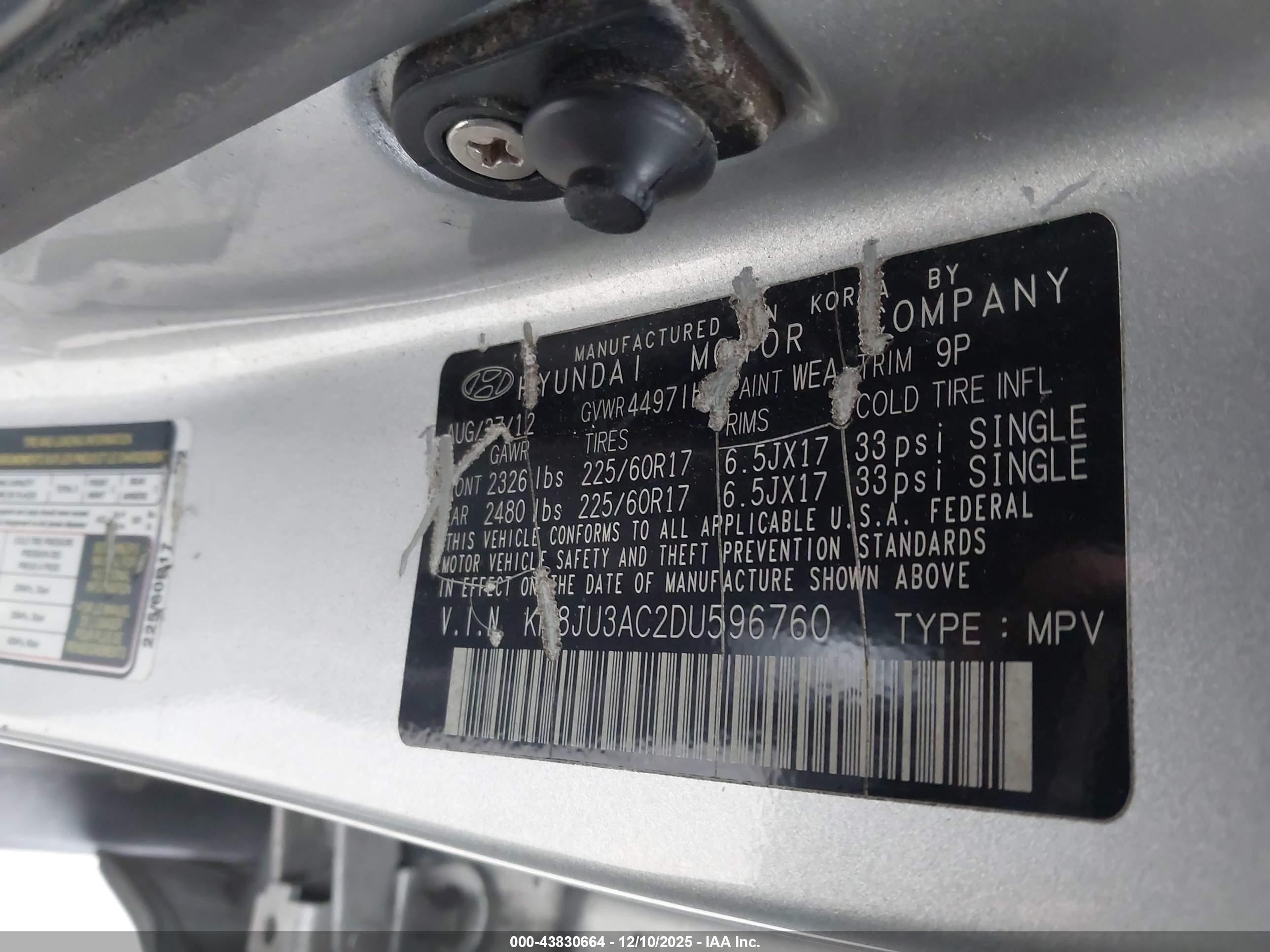 HYUNDAI TUCSON image 9