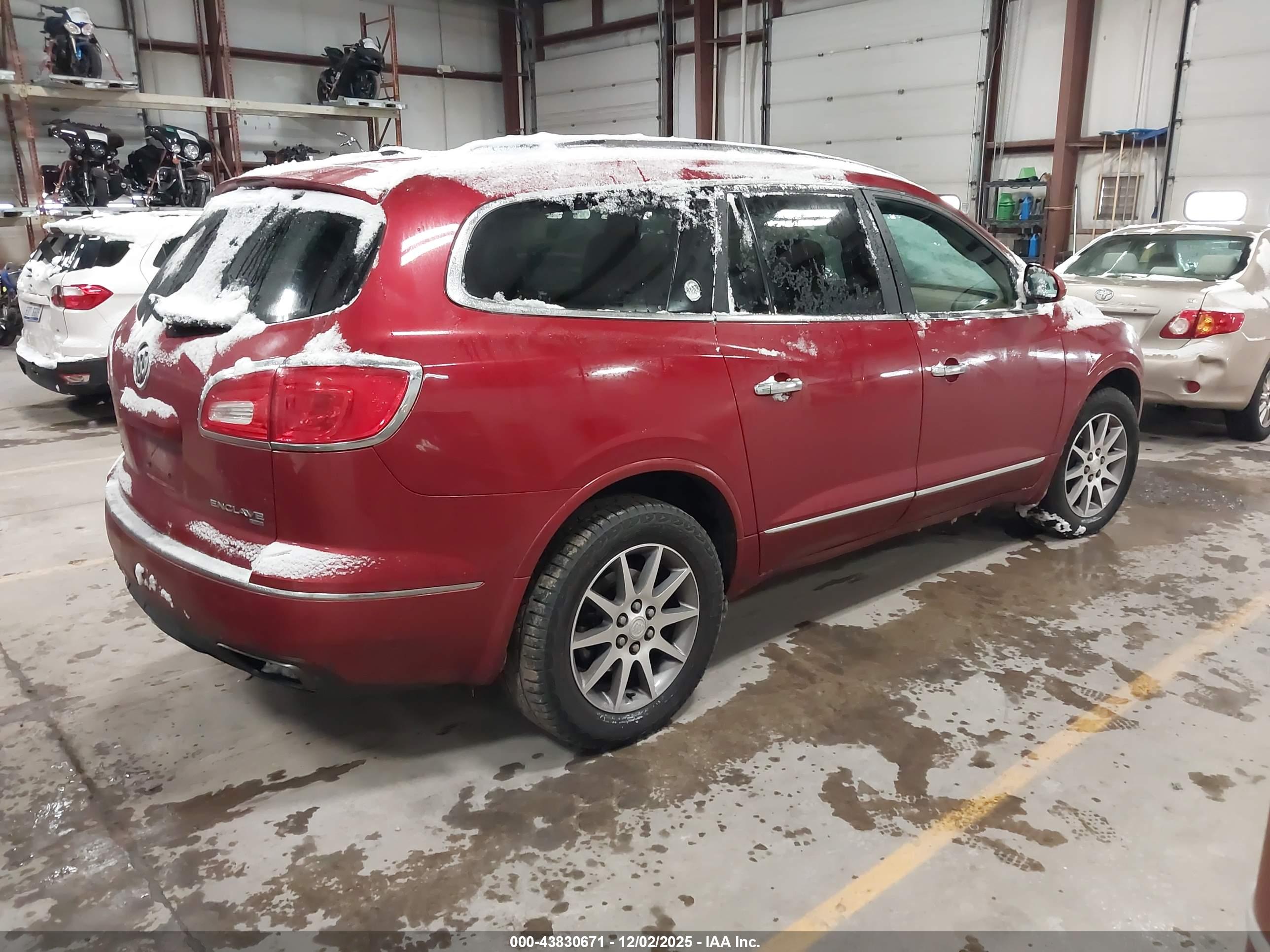 BUICK ENCLAVE image 4