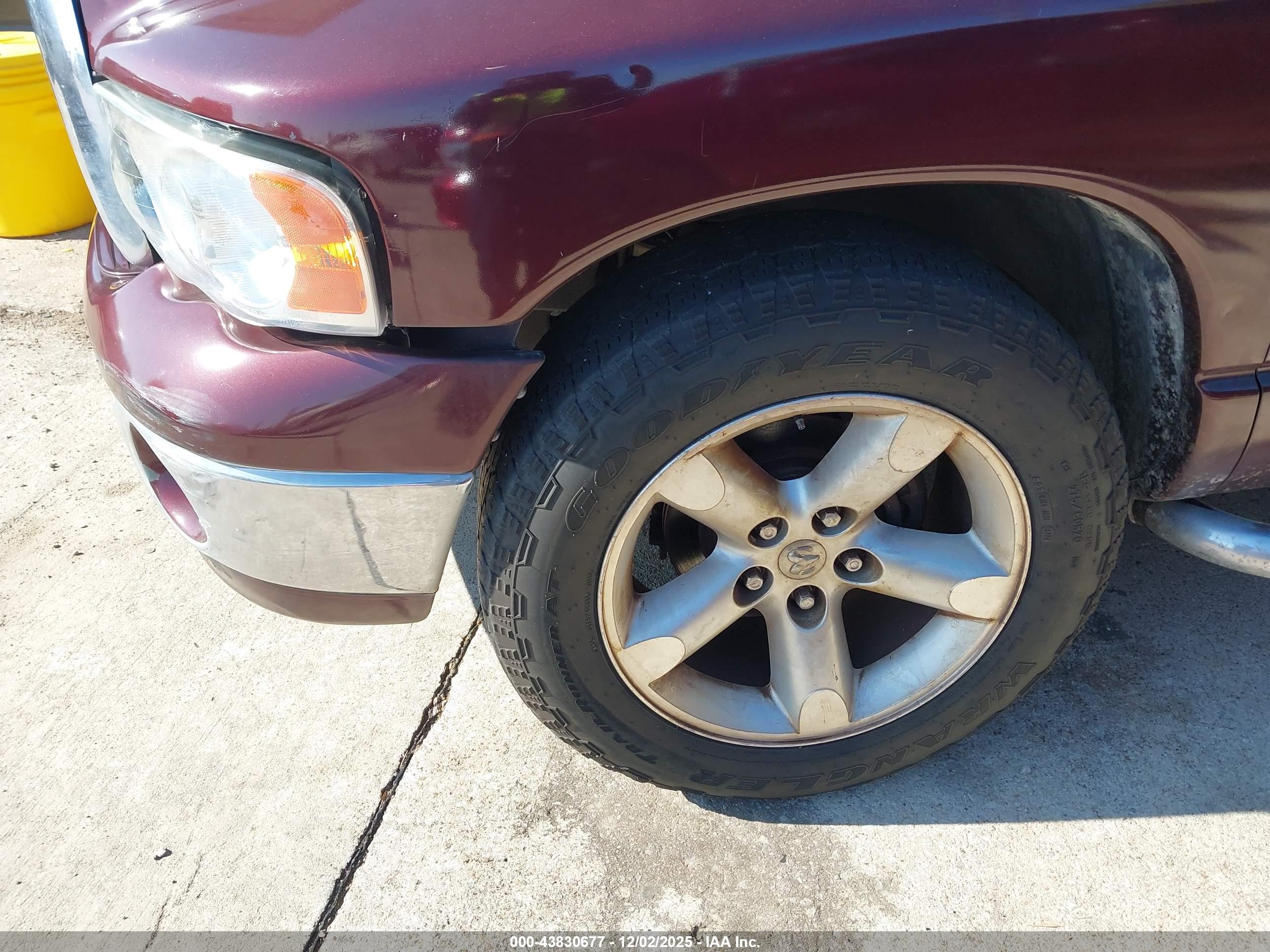 DODGE RAM image 6