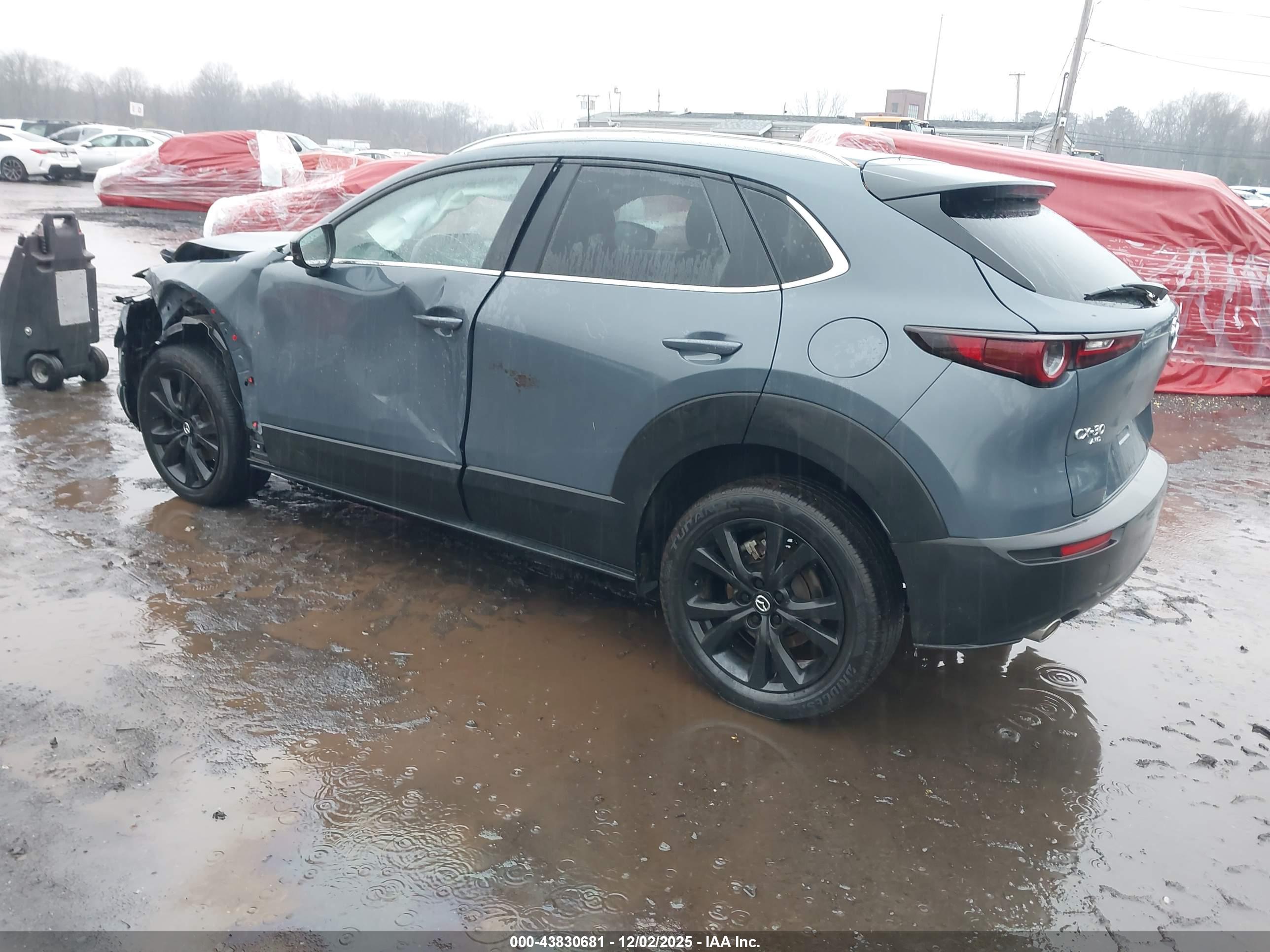 MAZDA CX-30 image 3