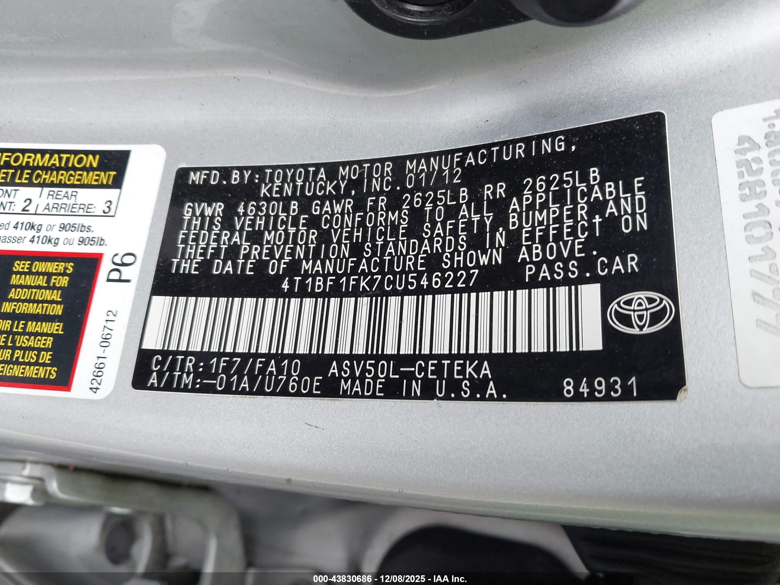 TOYOTA CAMRY image 9