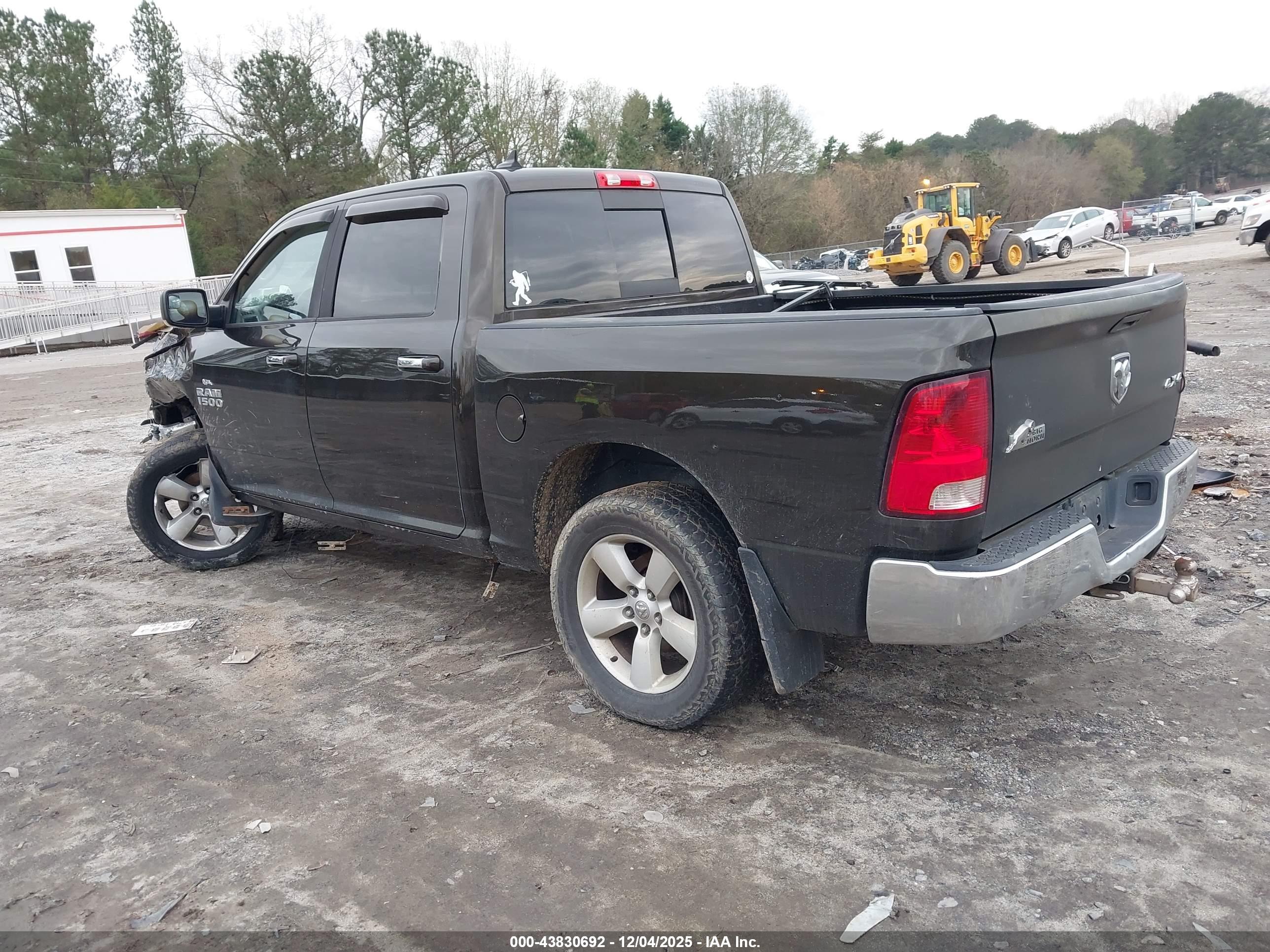 RAM 1500 image 3