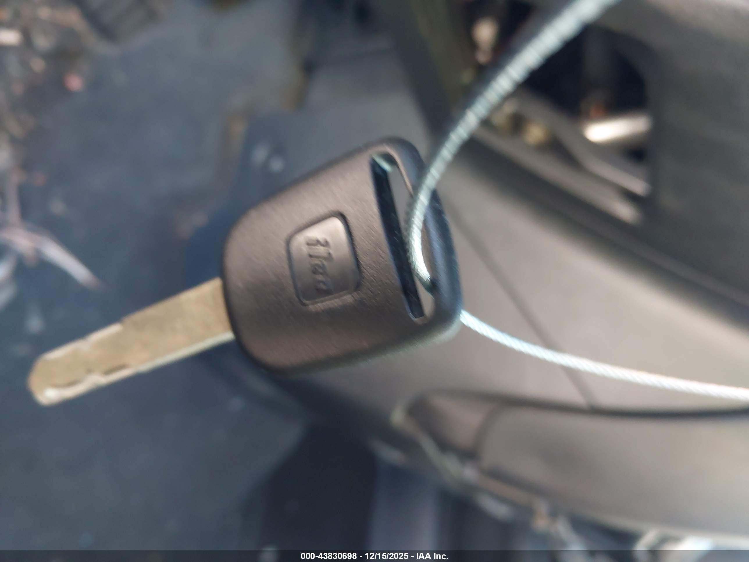 HONDA CR-V image 11