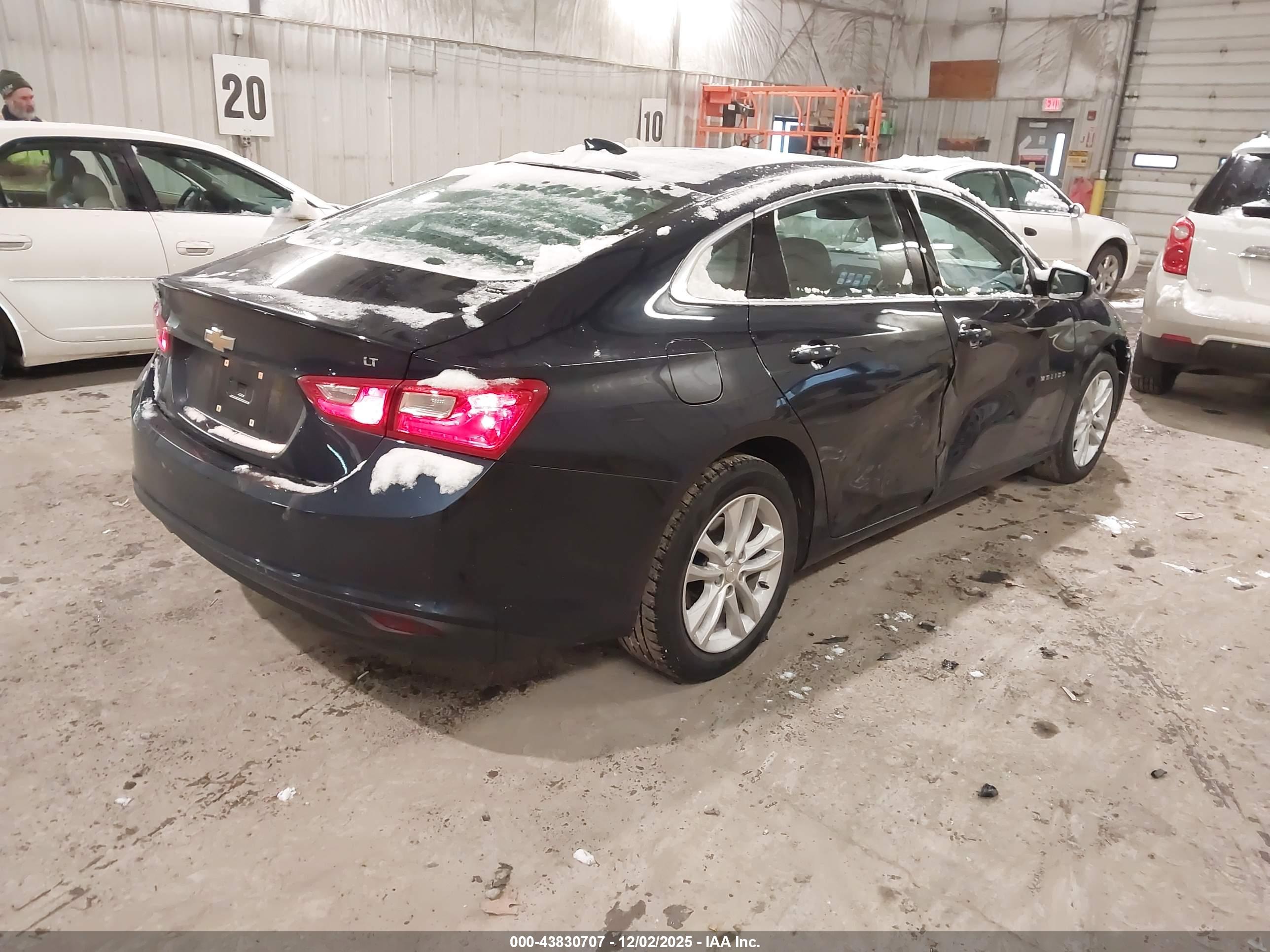 CHEVROLET MALIBU image 4