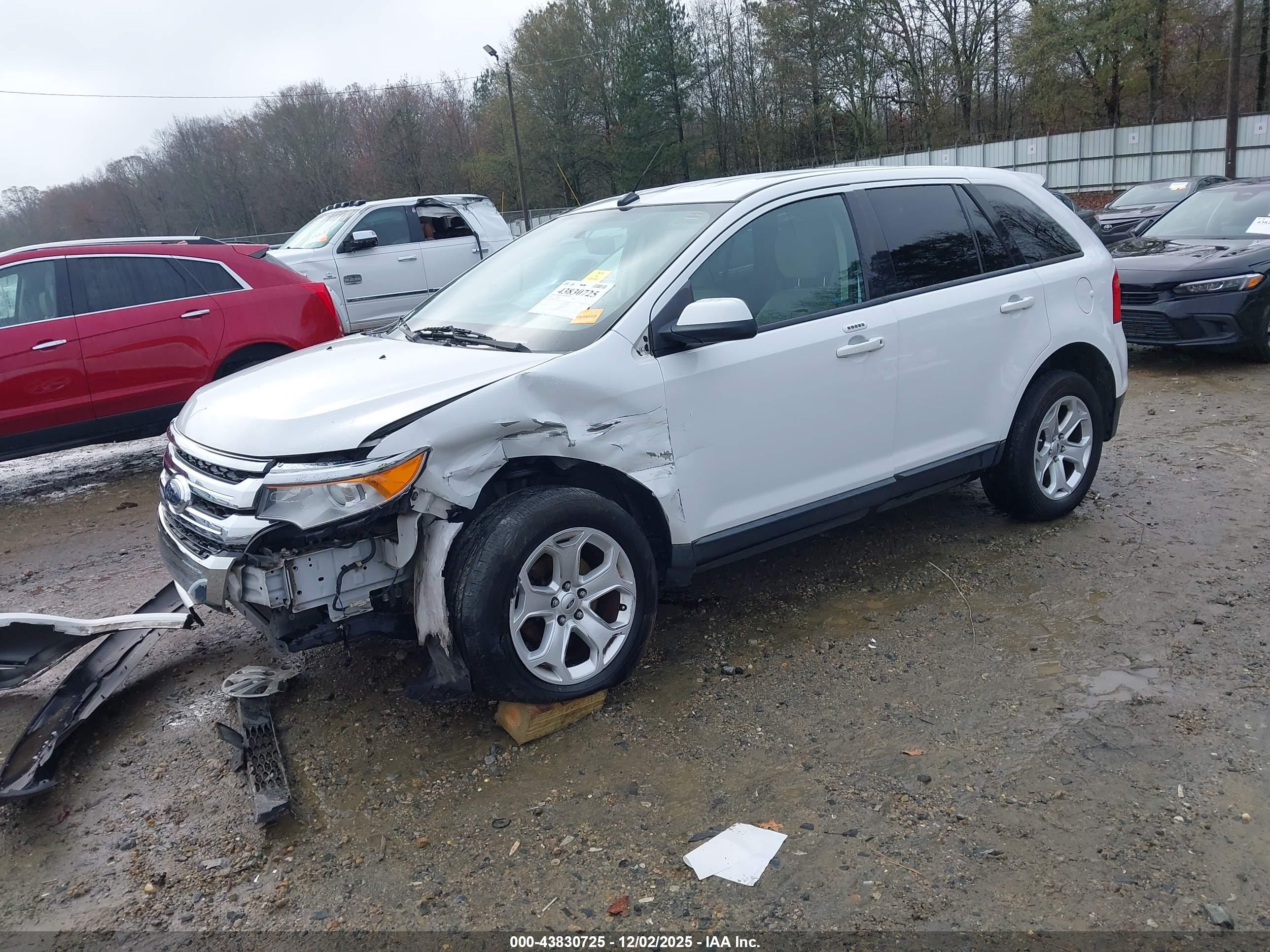 FORD EDGE image 2