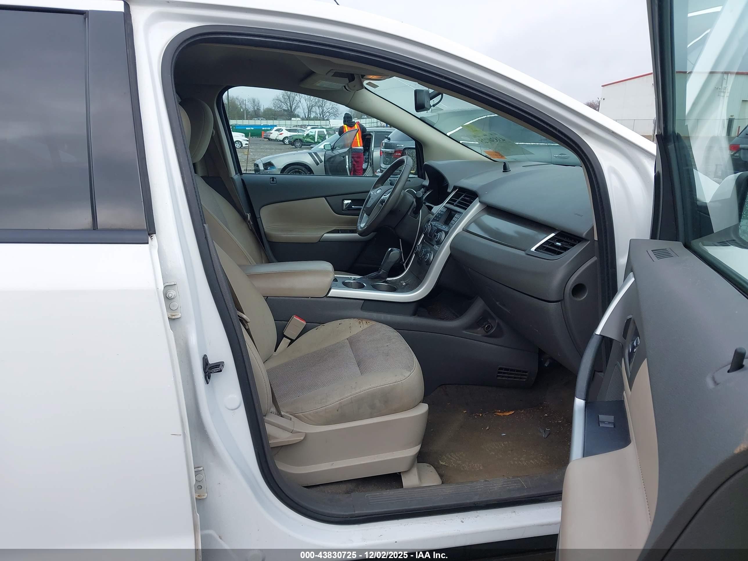 FORD EDGE image 5