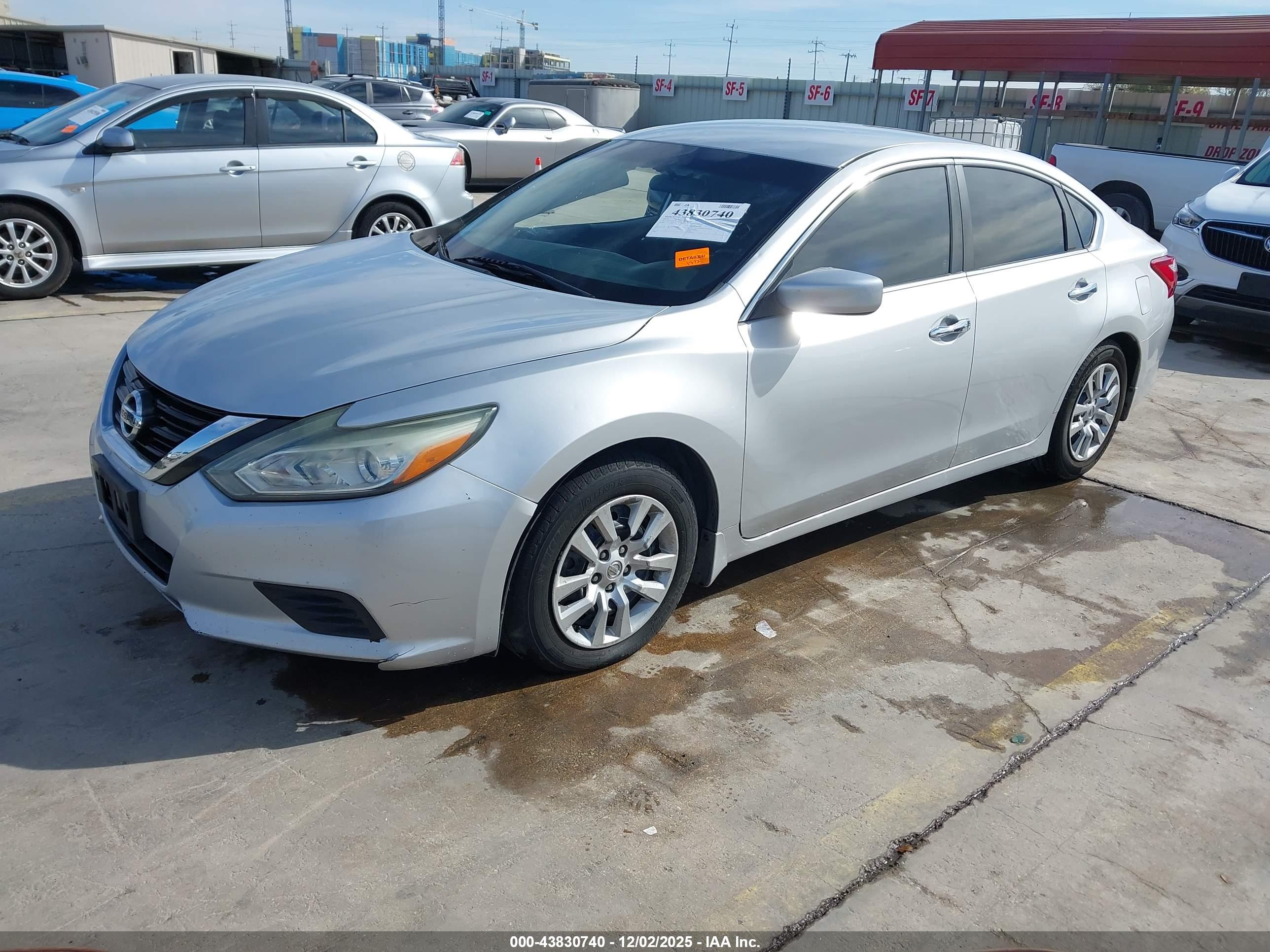 NISSAN ALTIMA image 2