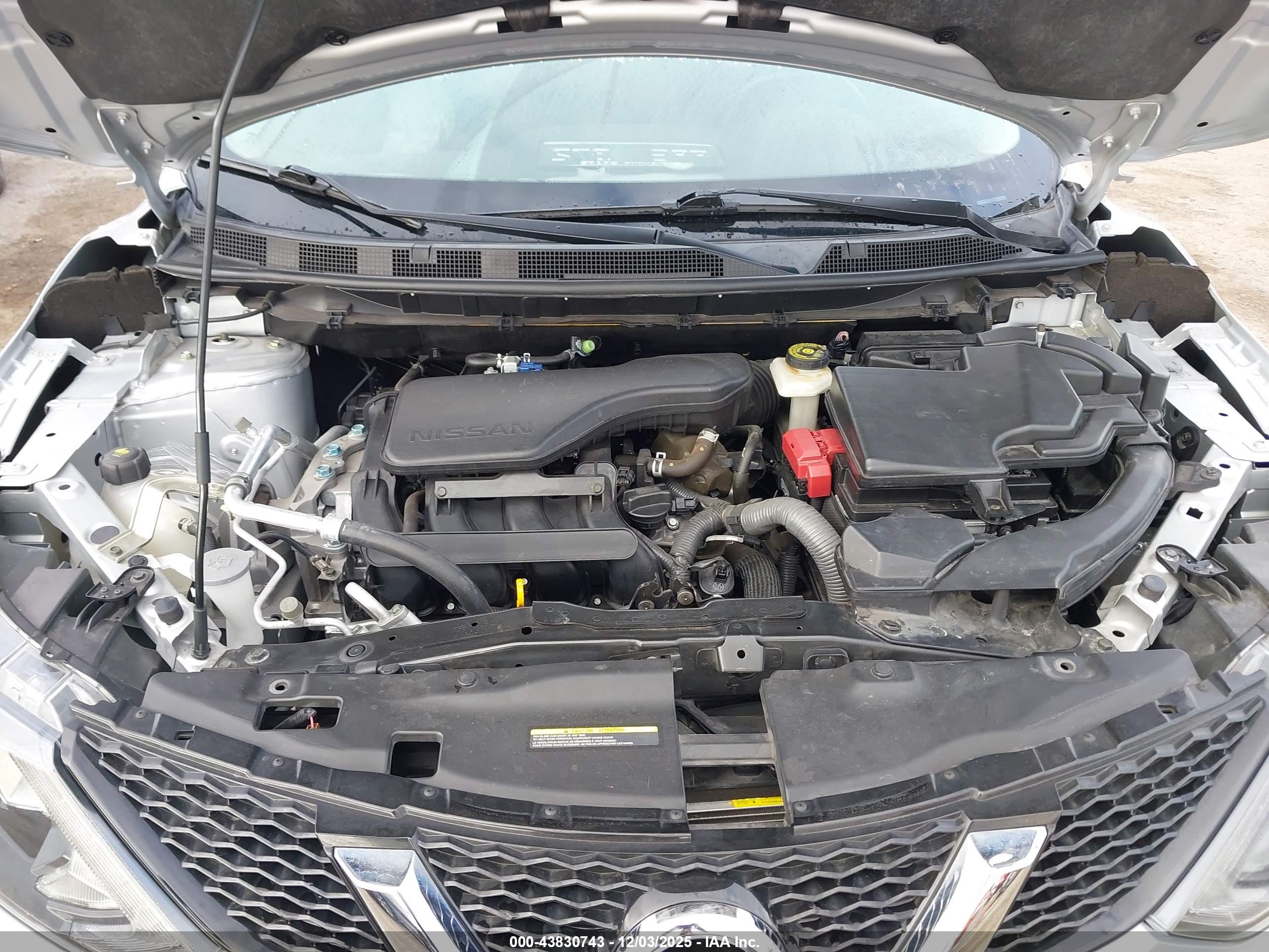 NISSAN ROGUE image 10