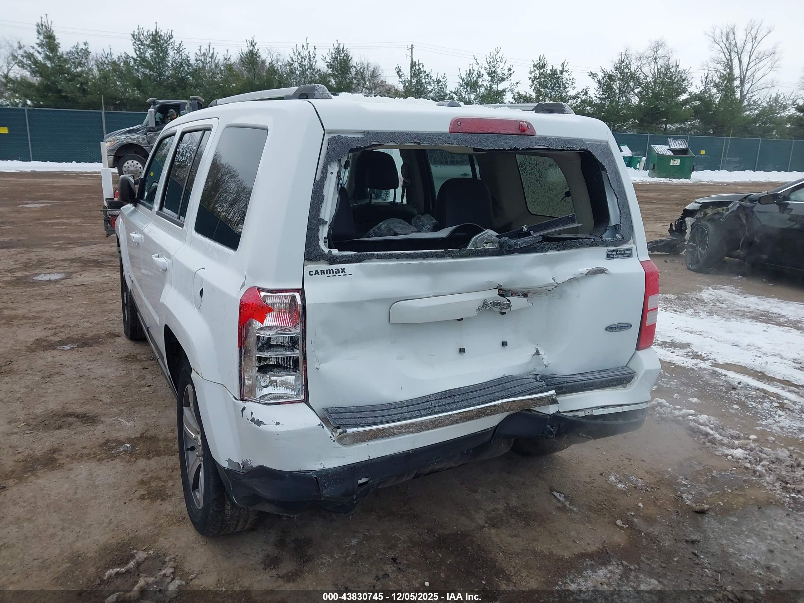 JEEP PATRIOT image 6
