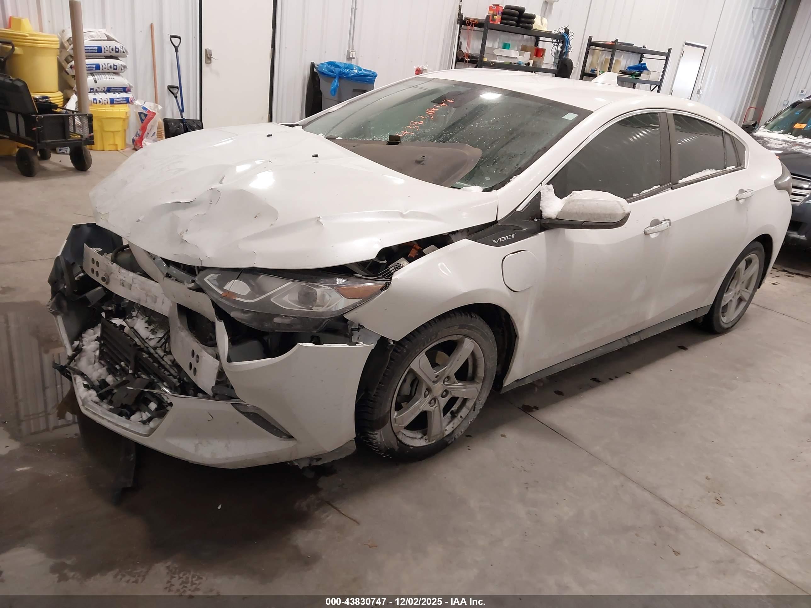 CHEVROLET VOLT image 2