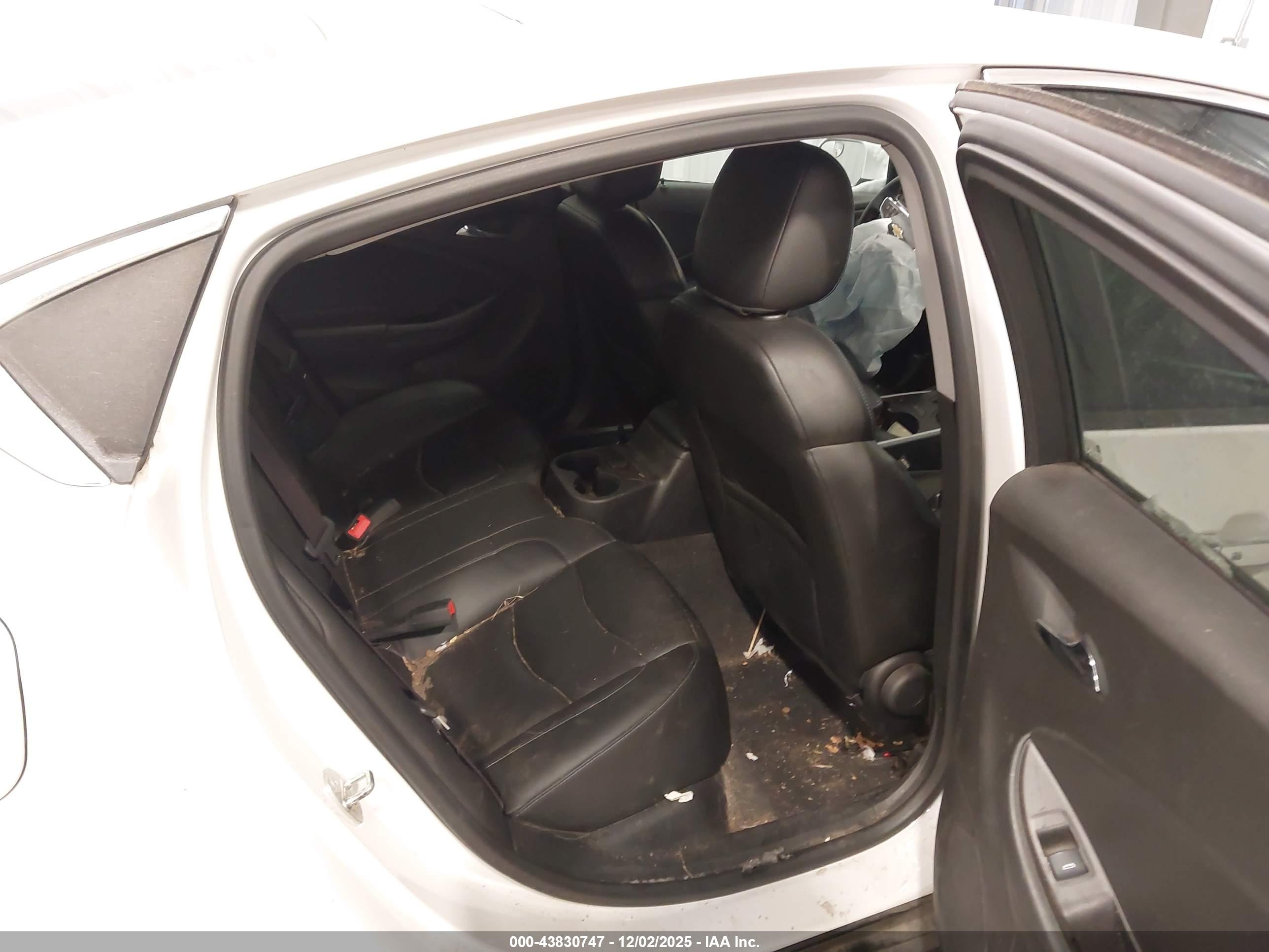 CHEVROLET VOLT image 8