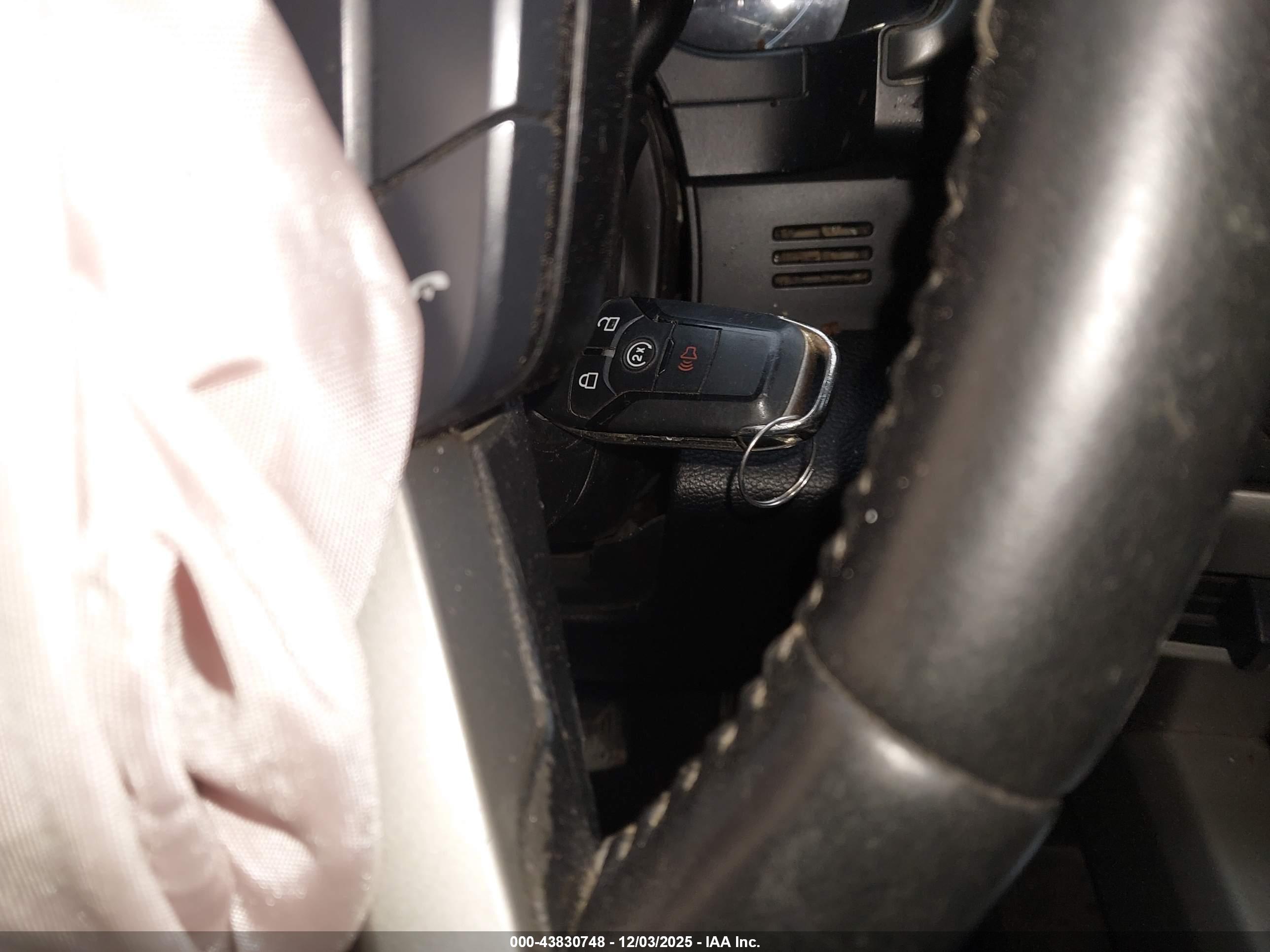 FORD F-250 image 11