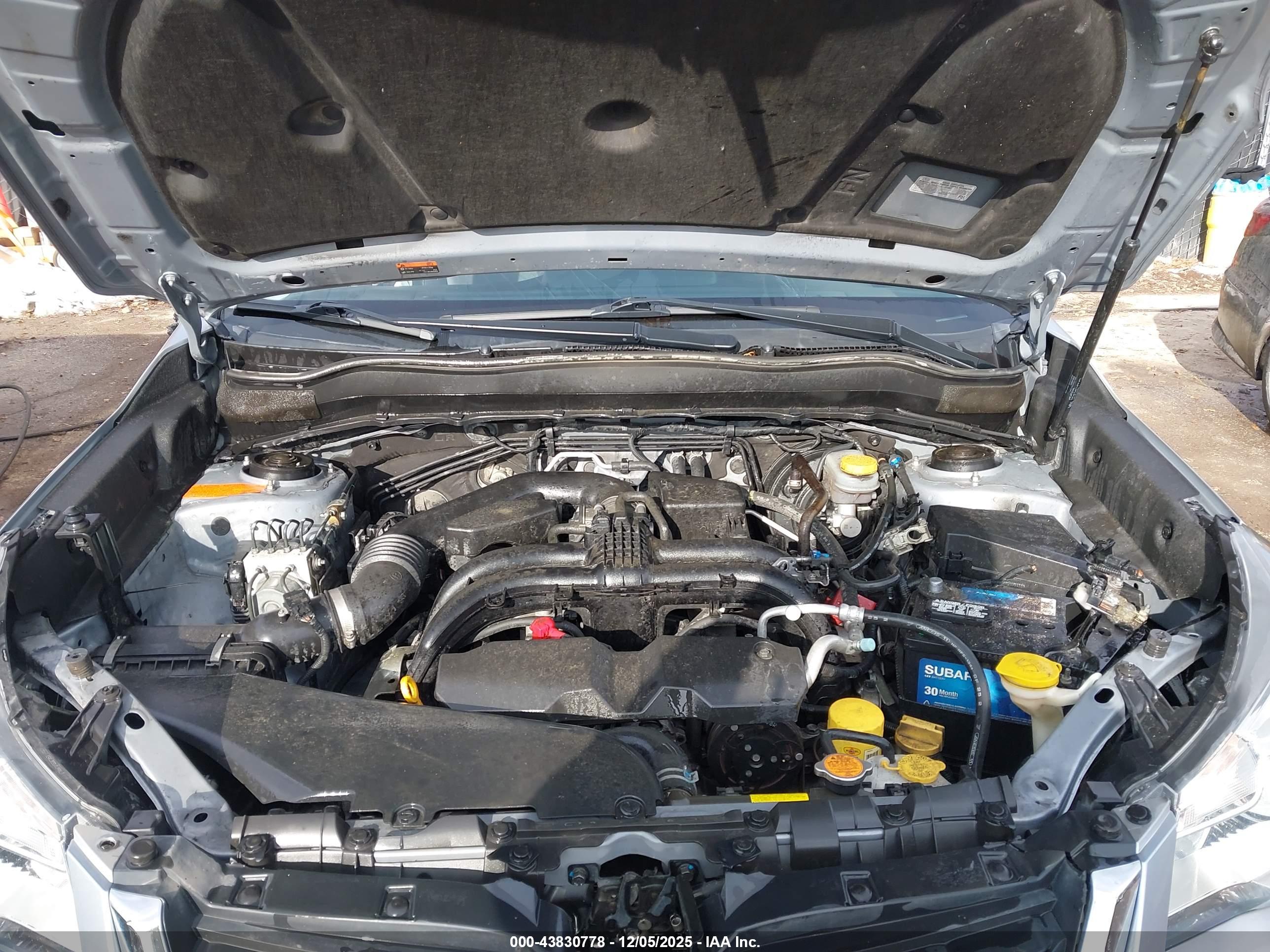 SUBARU FORESTER image 10