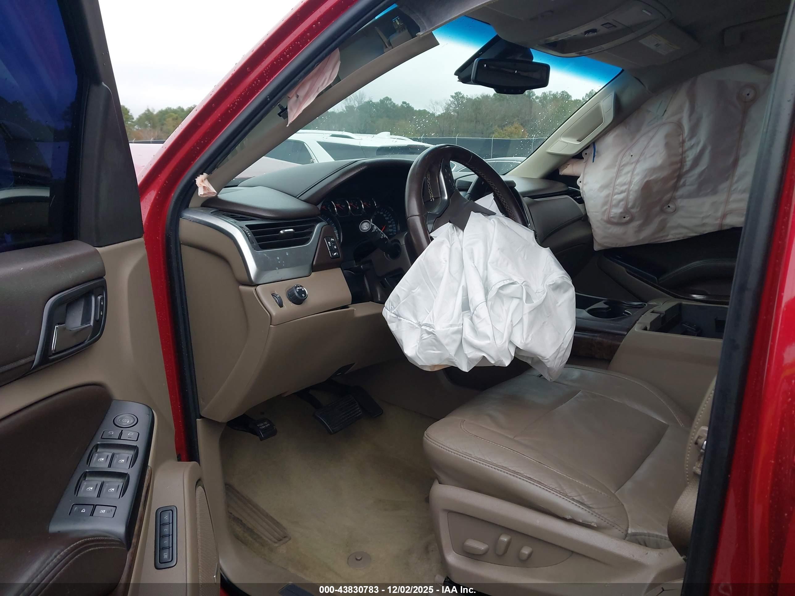 CHEVROLET TAHOE image 5