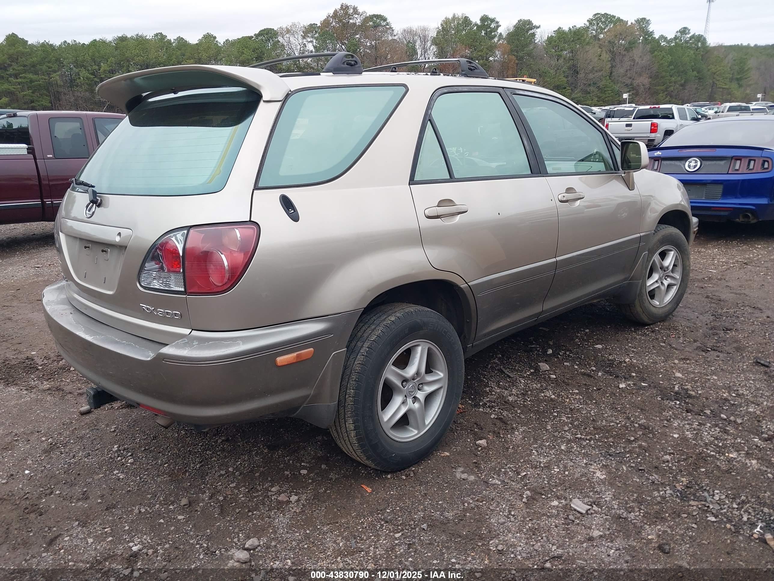 LEXUS RX image 4