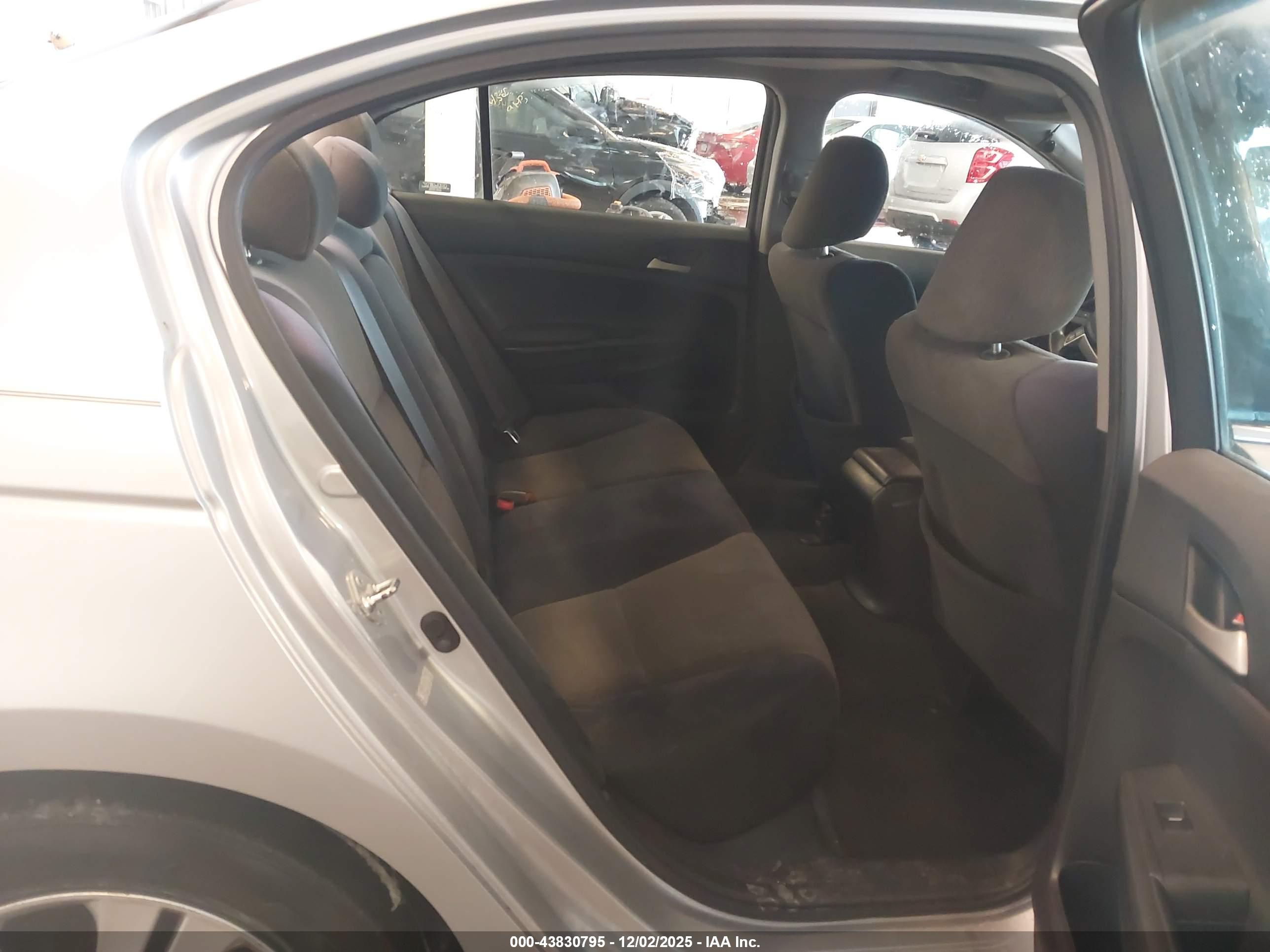 HONDA ACCORD image 8