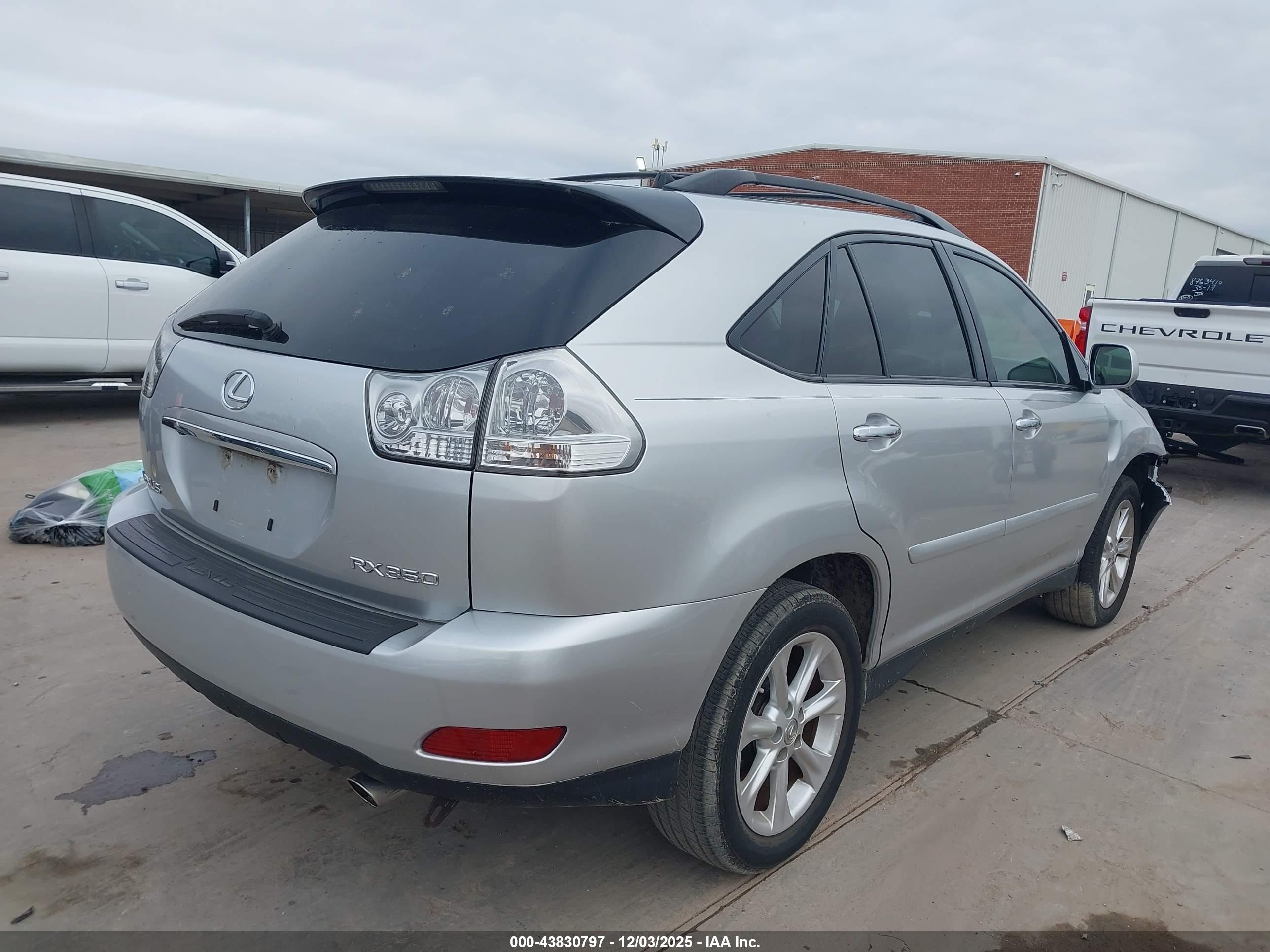 LEXUS RX image 4