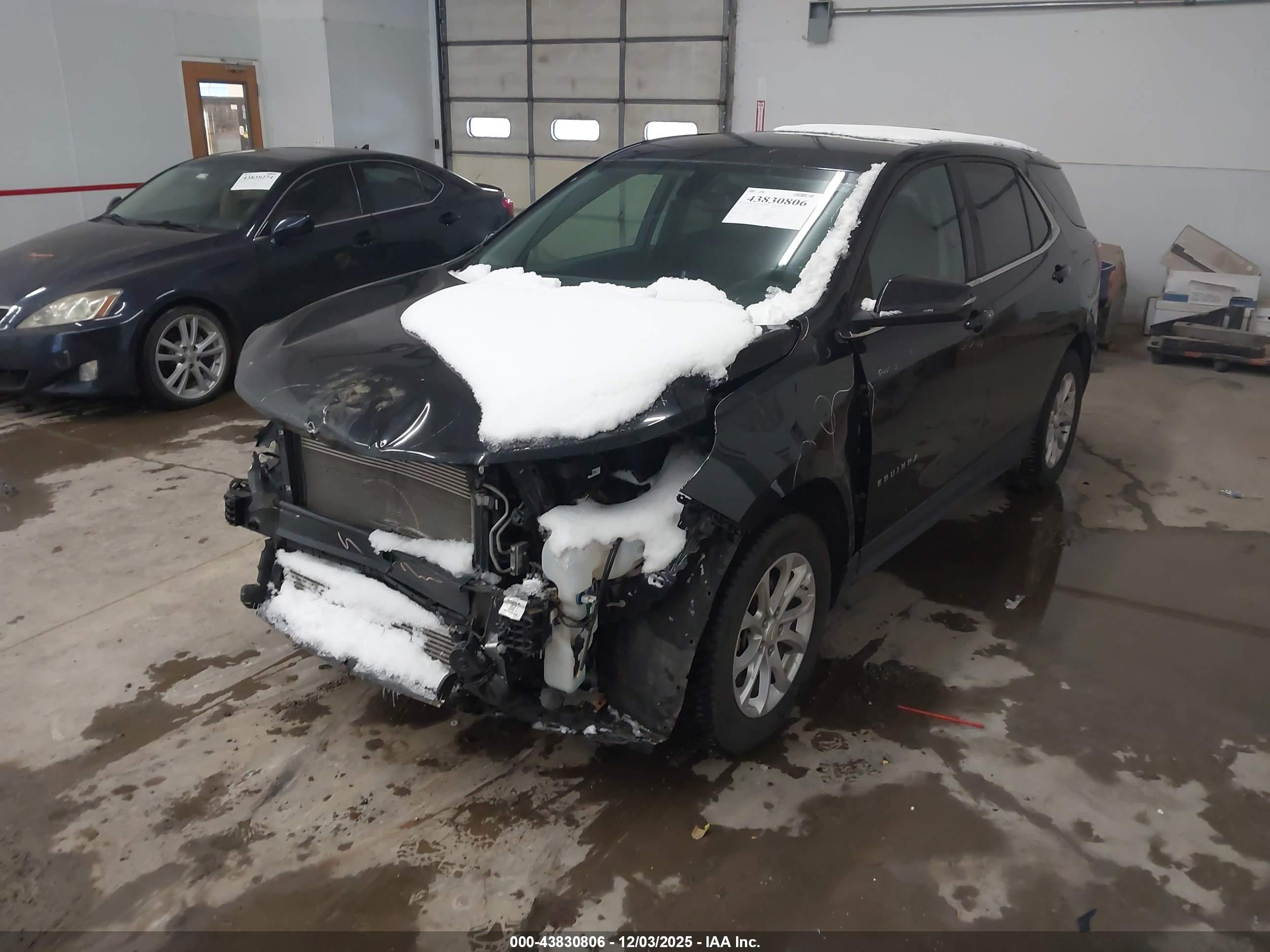 CHEVROLET EQUINOX image 2