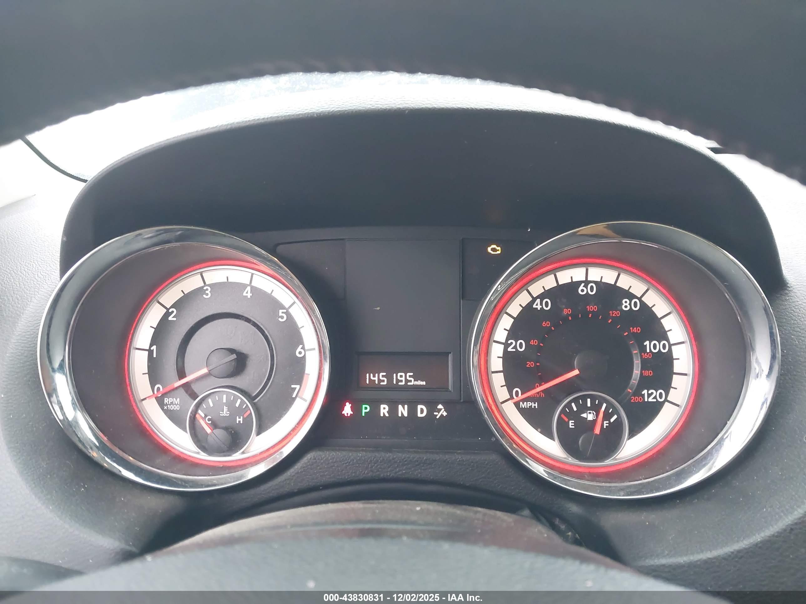 DODGE GRAND image 7