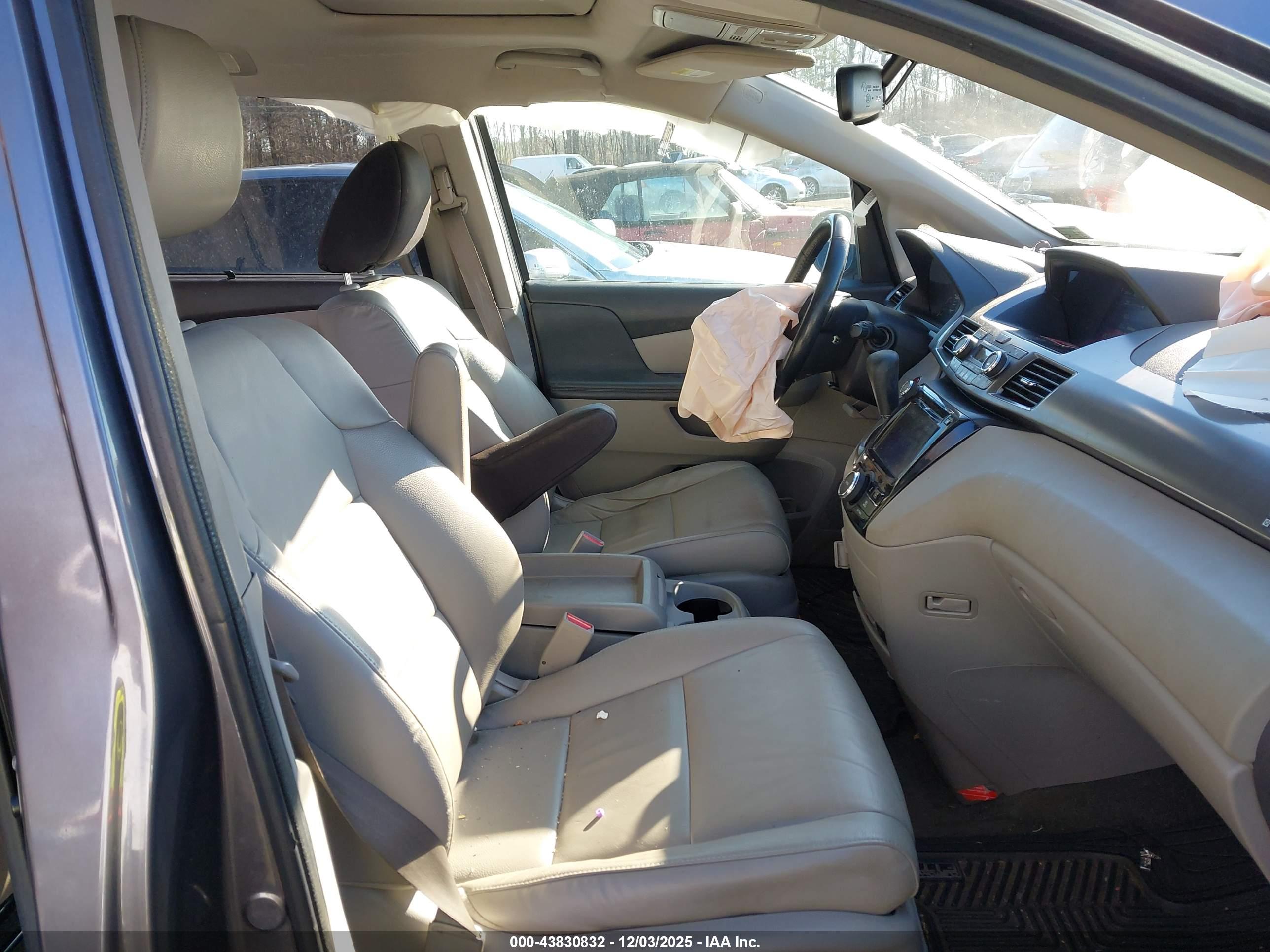 HONDA ODYSSEY image 5
